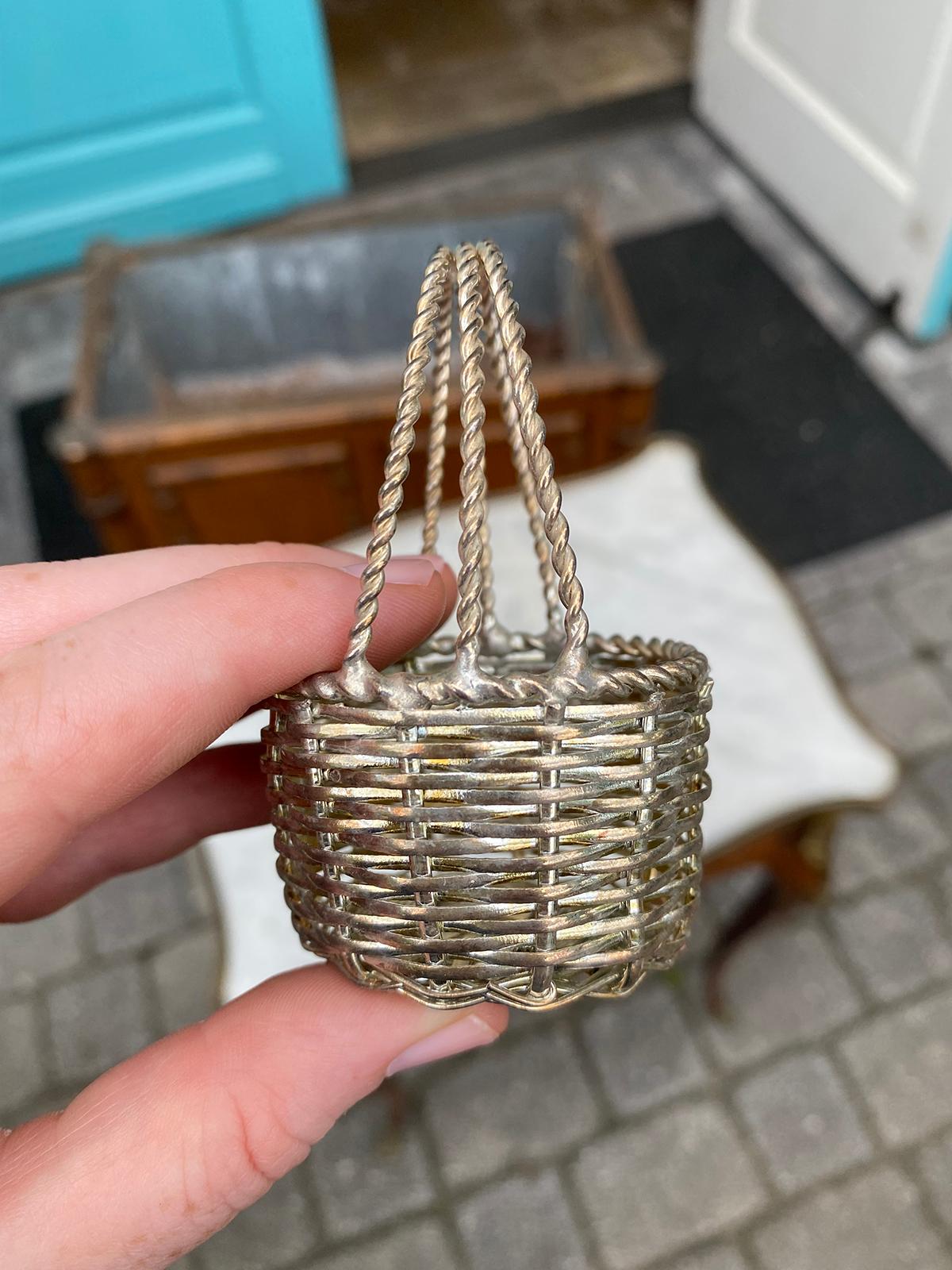 Two Miniature 20th Century Woven Silvered Baskets, Unmarked For Sale 4
