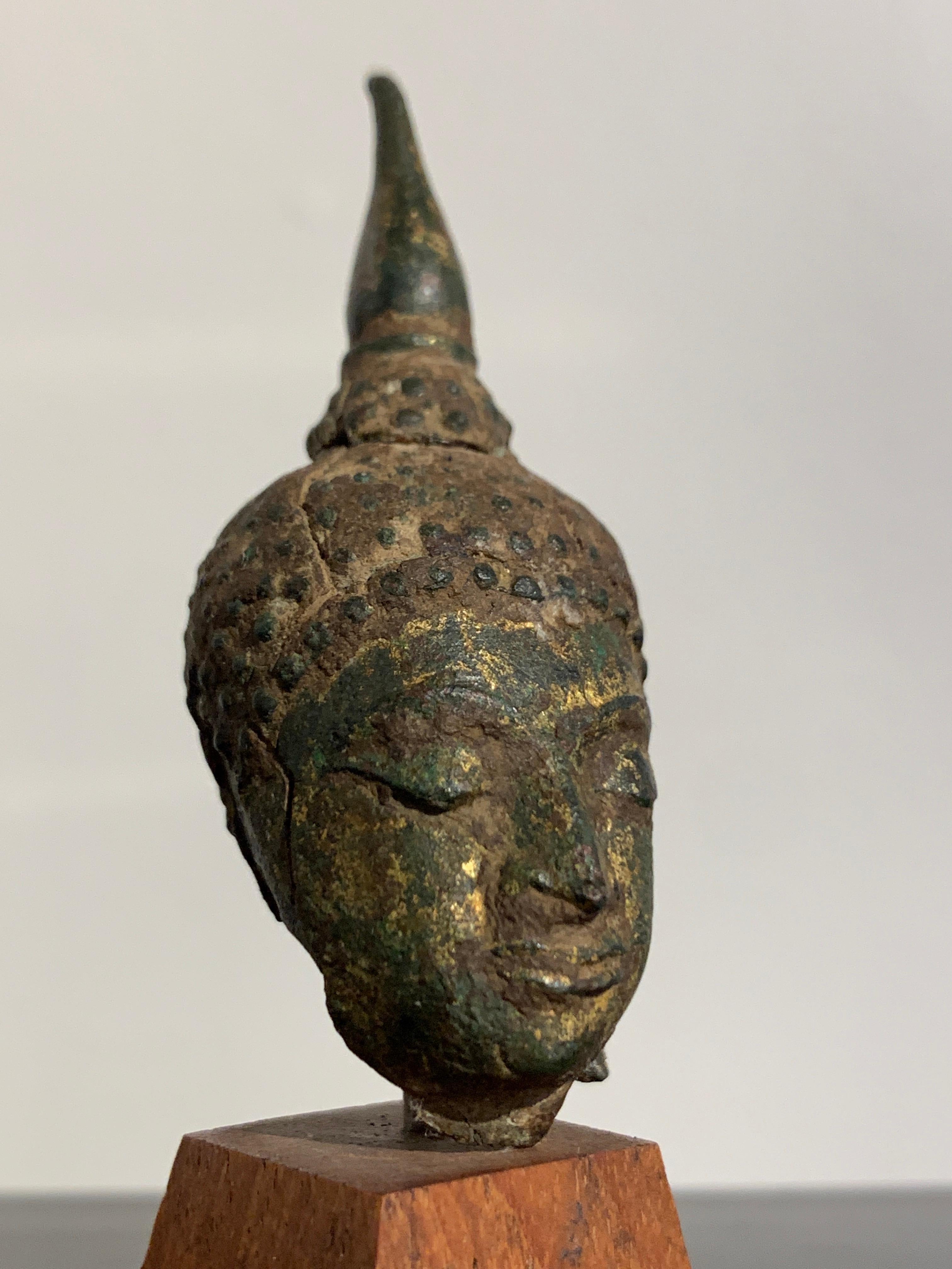 Two Miniature Thai Sukhothai Bronze Buddha Heads, 15th Century, Thailand 4