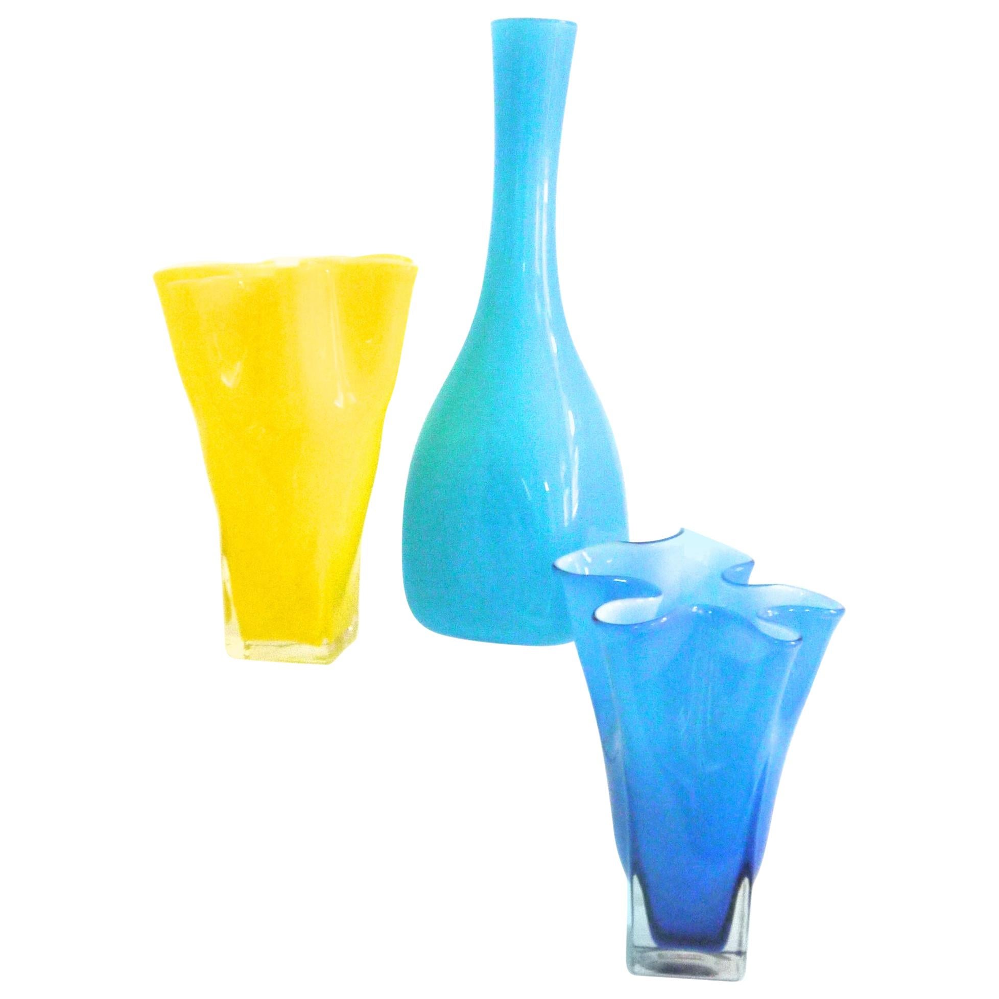 Two Modernist Glass Fazzoletti or 'Handkerchief' Vase with Carafe by Ekenas For Sale