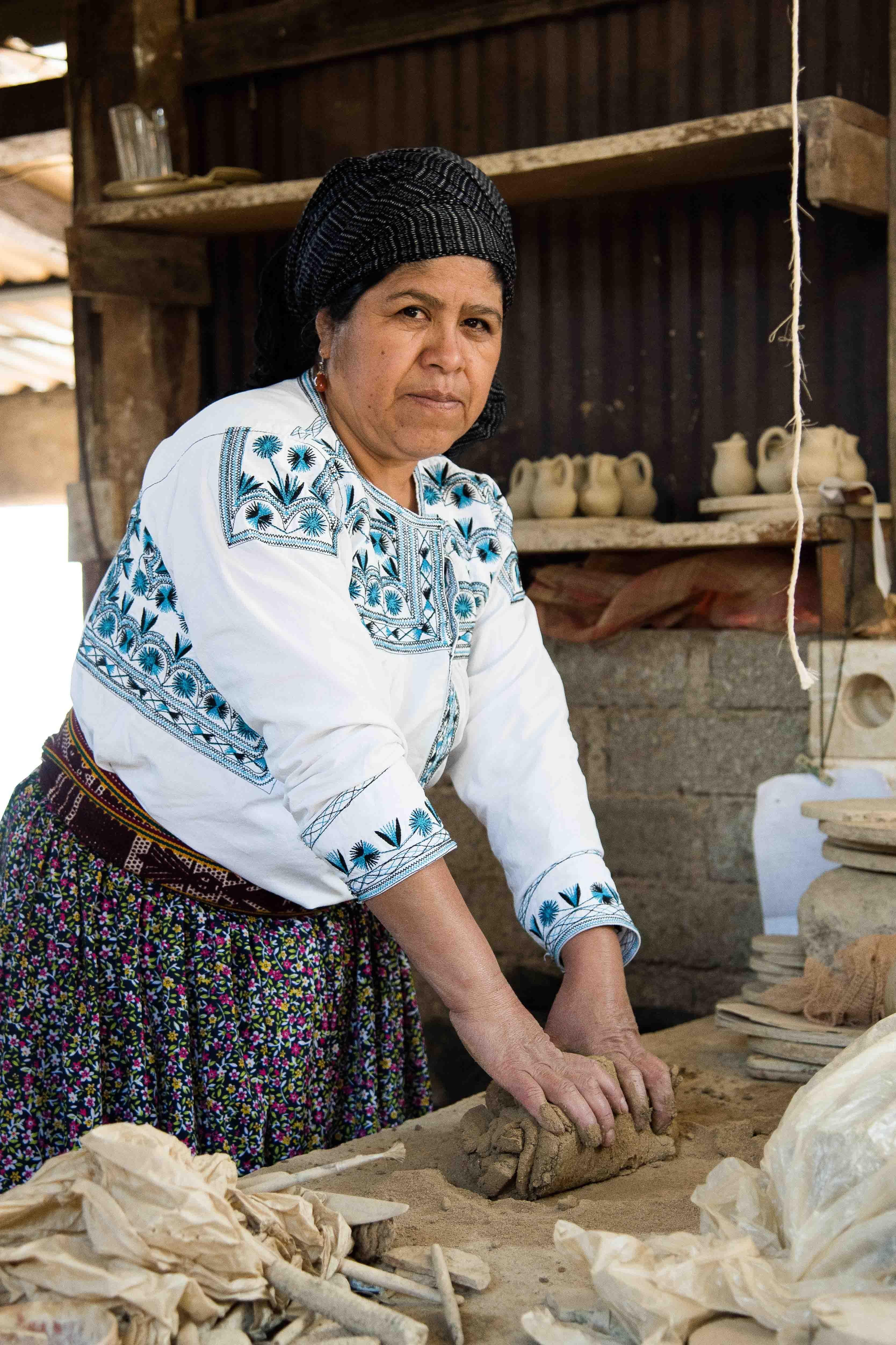 Vasija de cerámica mexicana rústica de dos bocas hecha a mano Oaxaca terracota Hecho a mano