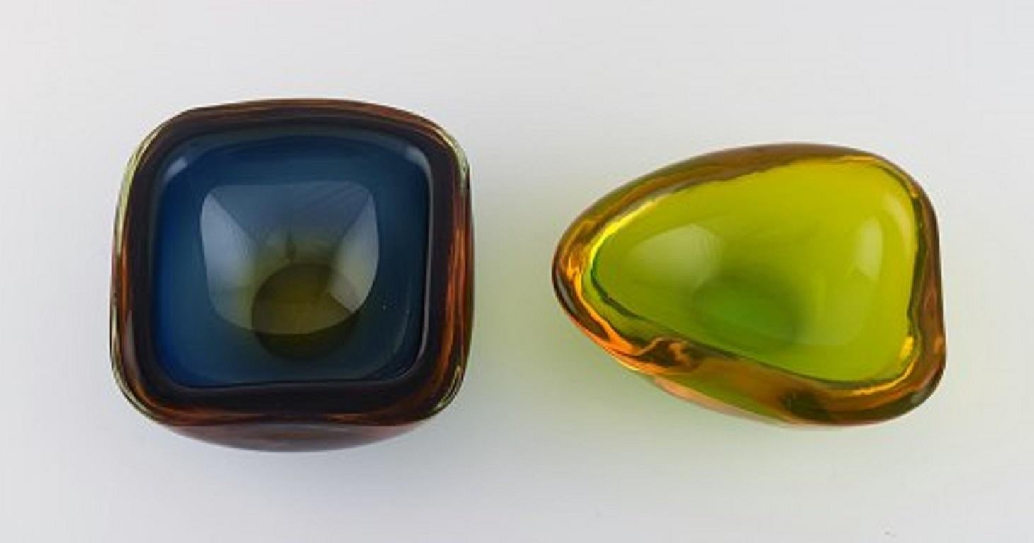 Mid-Century Modern Two Murano Bowls in Blue and Green-Yellow Mouth-Blown Art Glass, Italian Design