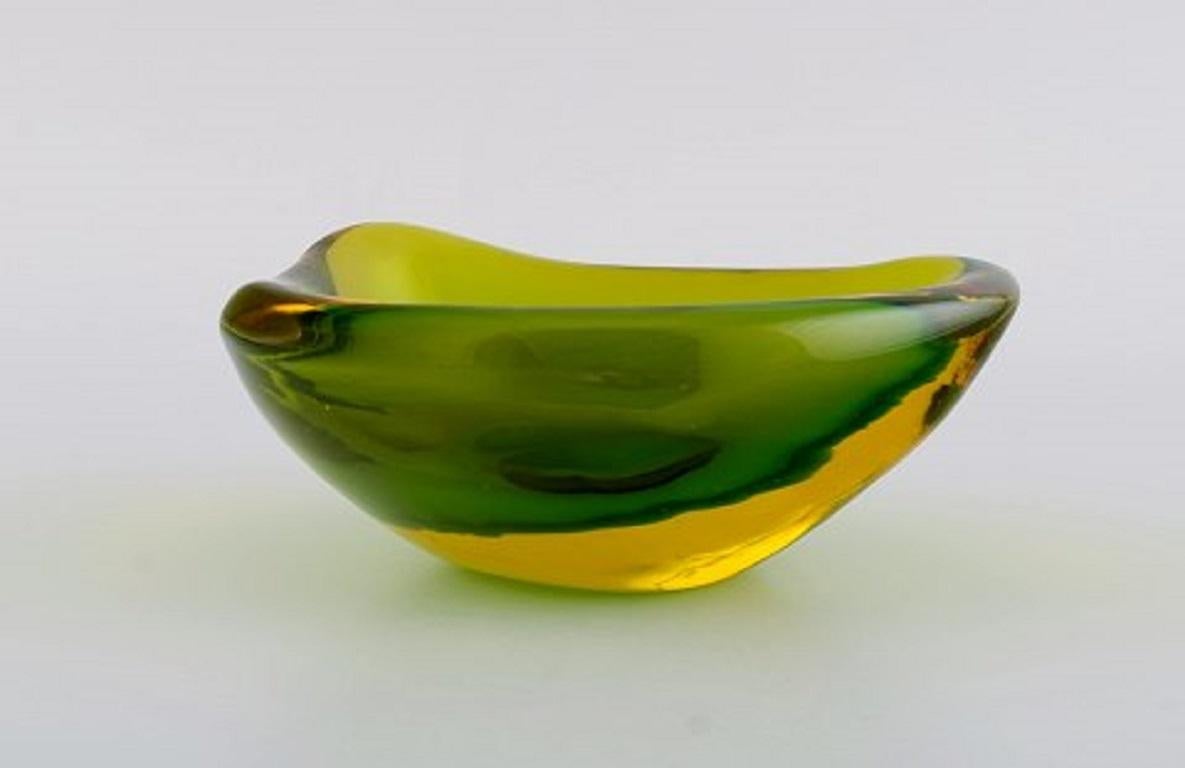 Two Murano Bowls in Blue and Green-Yellow Mouth-Blown Art Glass, Italian Design 2