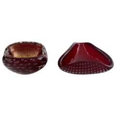 Two Murano Bowls in Dark Red Mouth Blown Art Glass with Inlaid Bubbles
