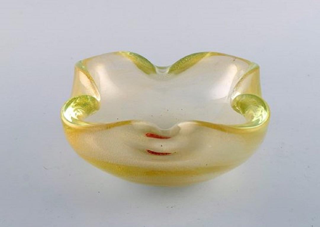 Mid-20th Century Two Murano Bowls in Mouth Blown Art Glass, Italian Design, 1960s For Sale