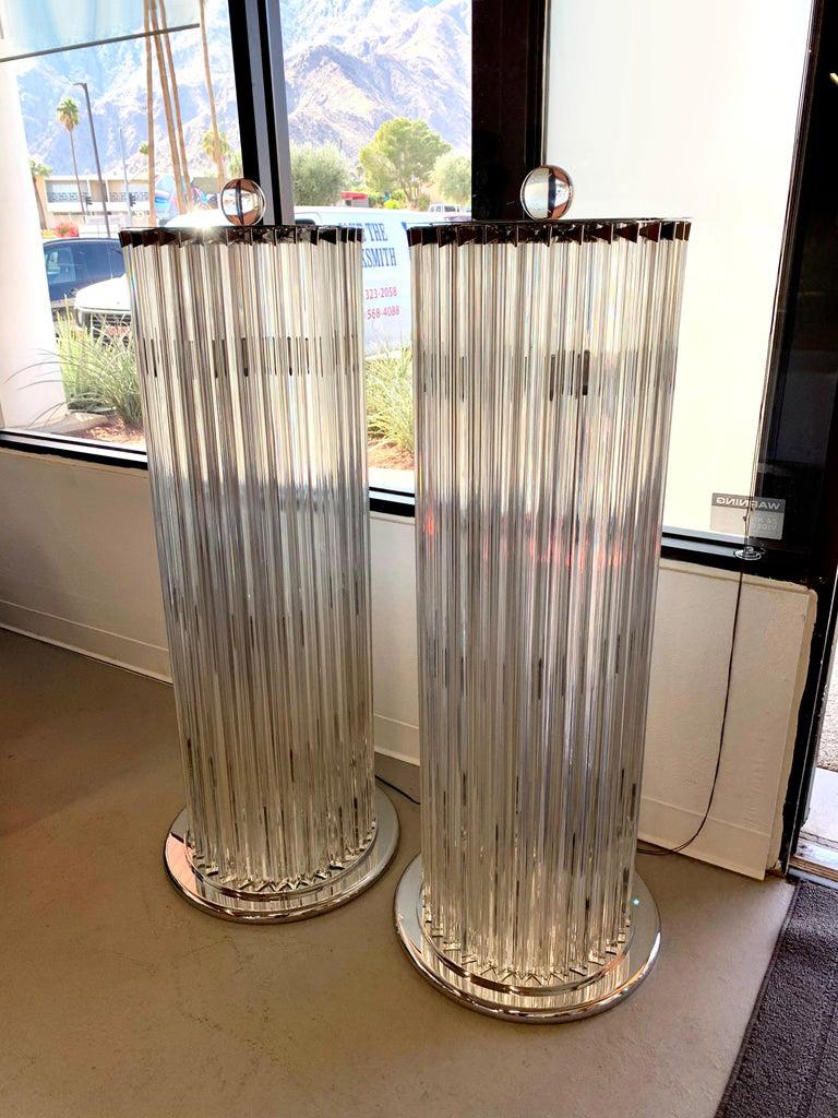 Two Murano glass lighting columns

fitted with a dimmer

32 triedris per column 

h 135 x diameter 50 cm