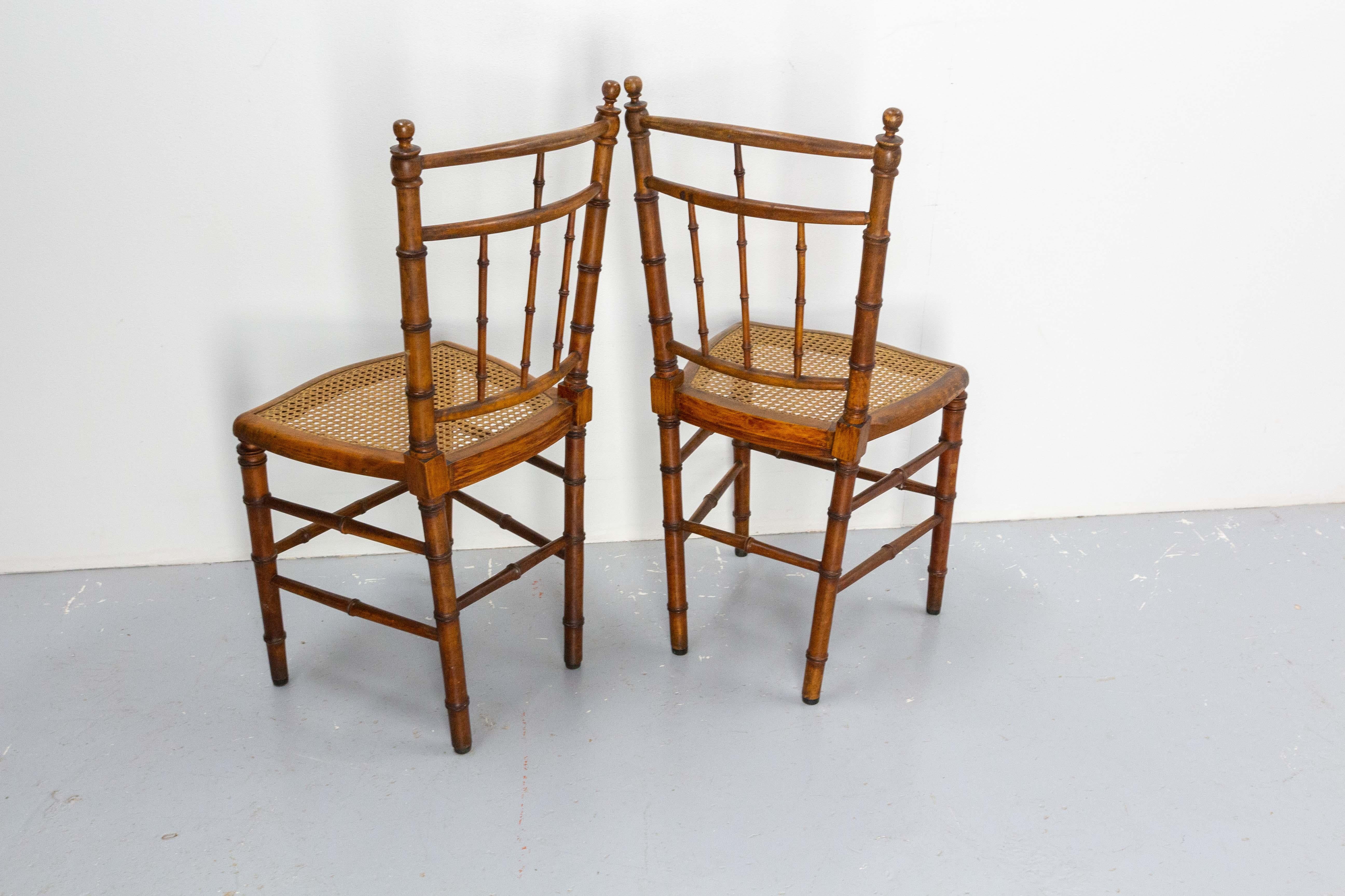 Canne Deux chaises en hêtre cannées Napoléon III, françaises, fin du XIXe siècle en vente