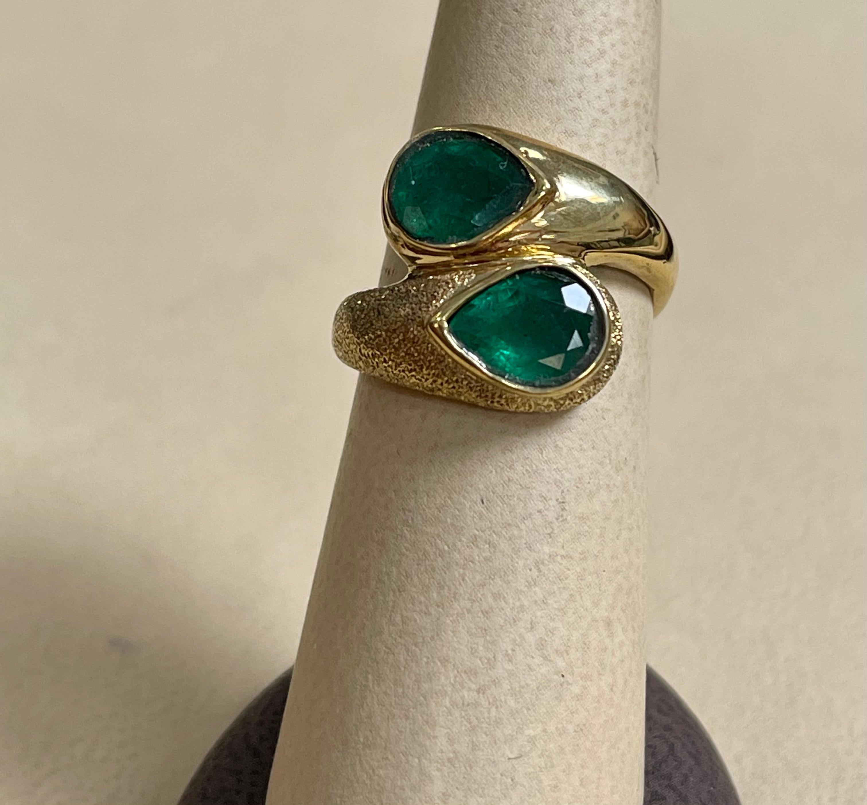 Two Natural Pear Cut Emerald Total 3 Carat Ring 14 Karat Yellow Gold 4
