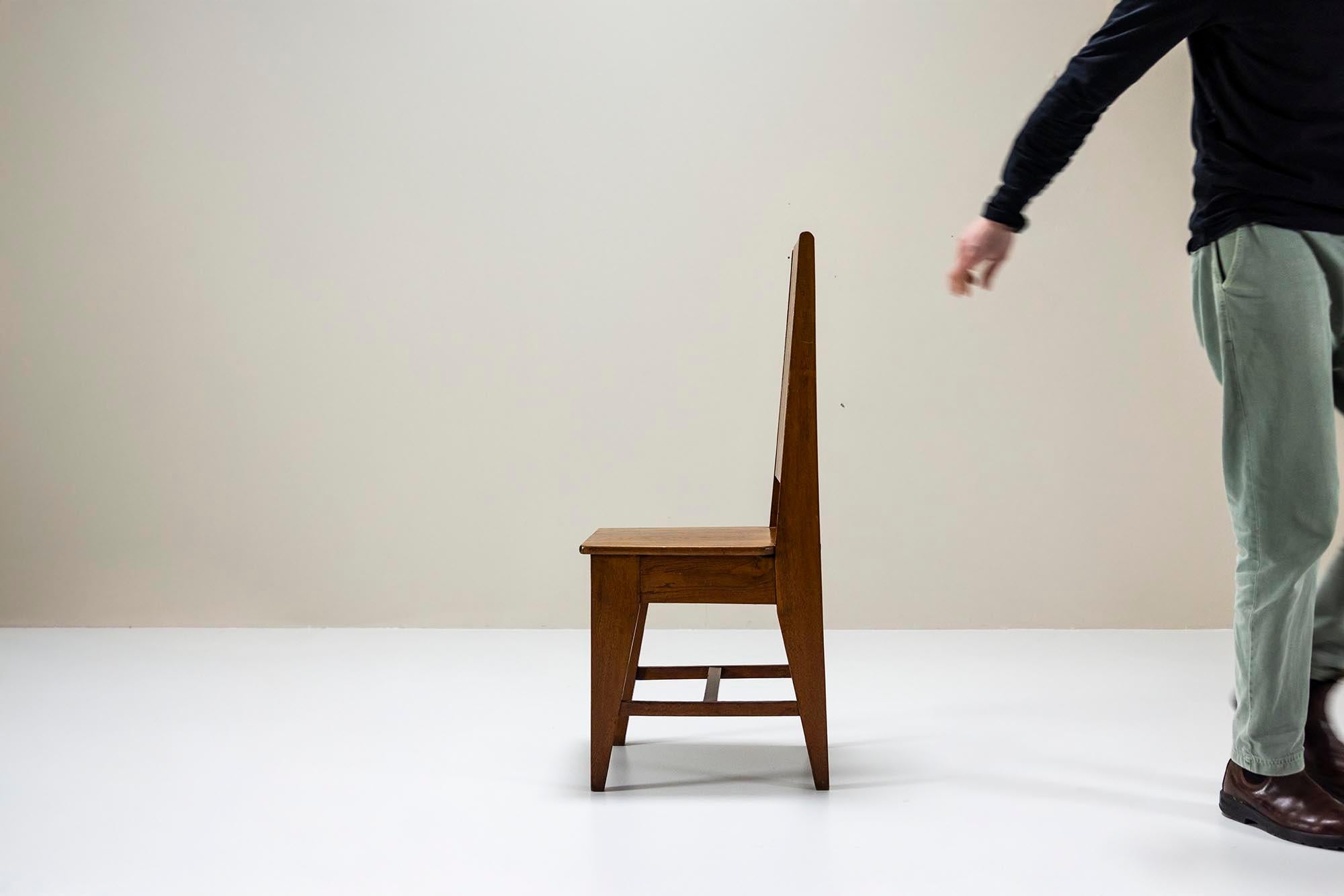 Chêne Deux nouvelles chaises d'appoint en chêne de l'école de Hague, Pays-Bas, années 1930 en vente