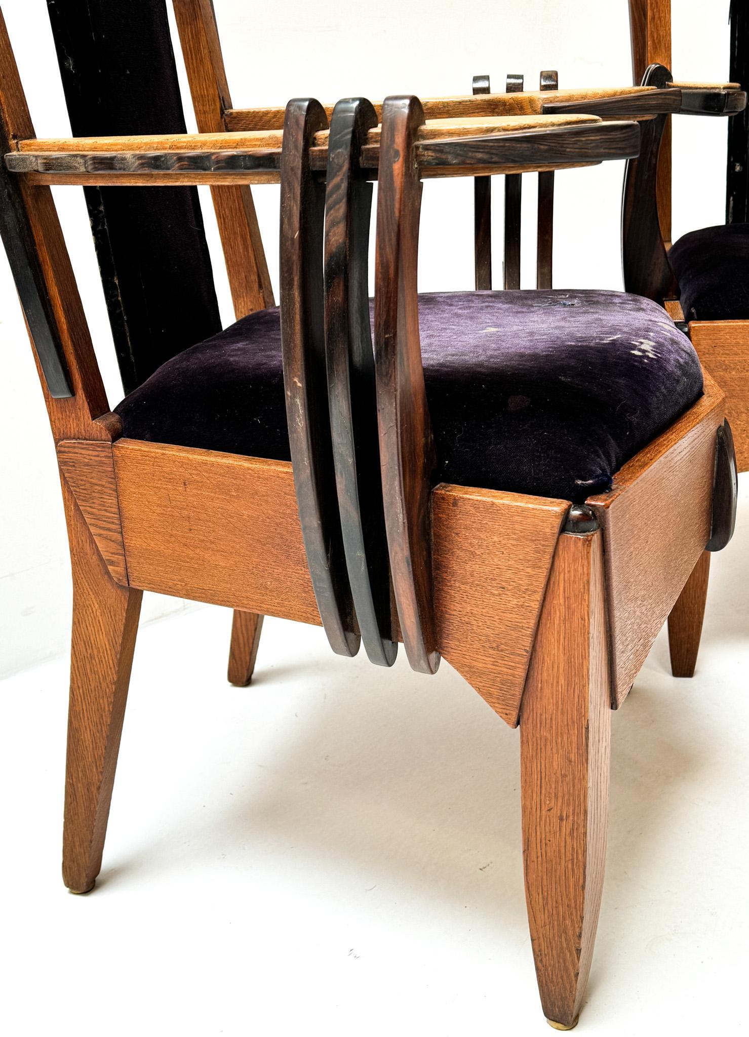Amsterdamse School Sessel aus Eichenholz im Art déco-Stil von Hildo Krop, 1920er Jahre (Samt) im Angebot