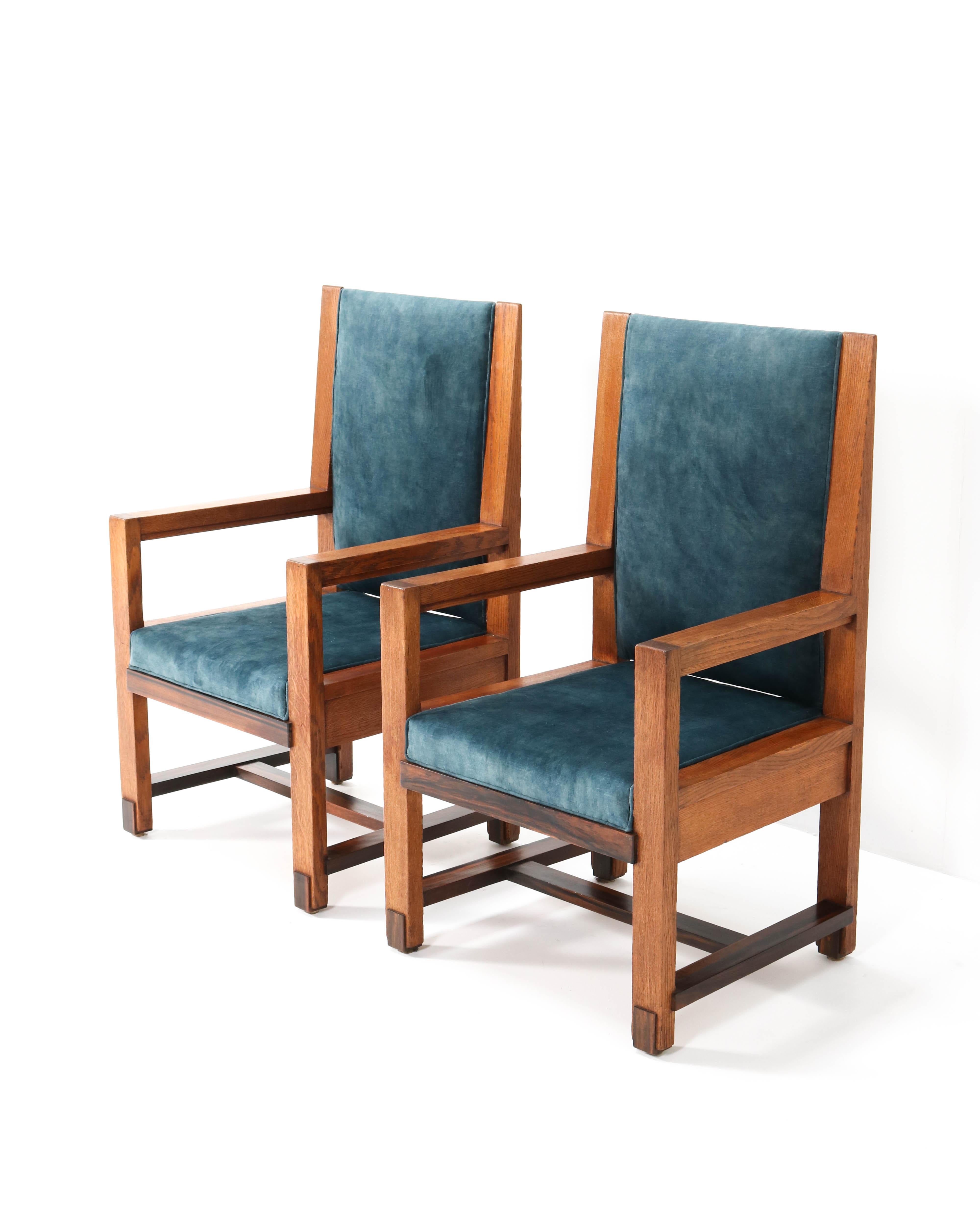 Early 20th Century Two Oak Art Deco Haagse School Armchairs by Henk Wouda for Pander, 1924