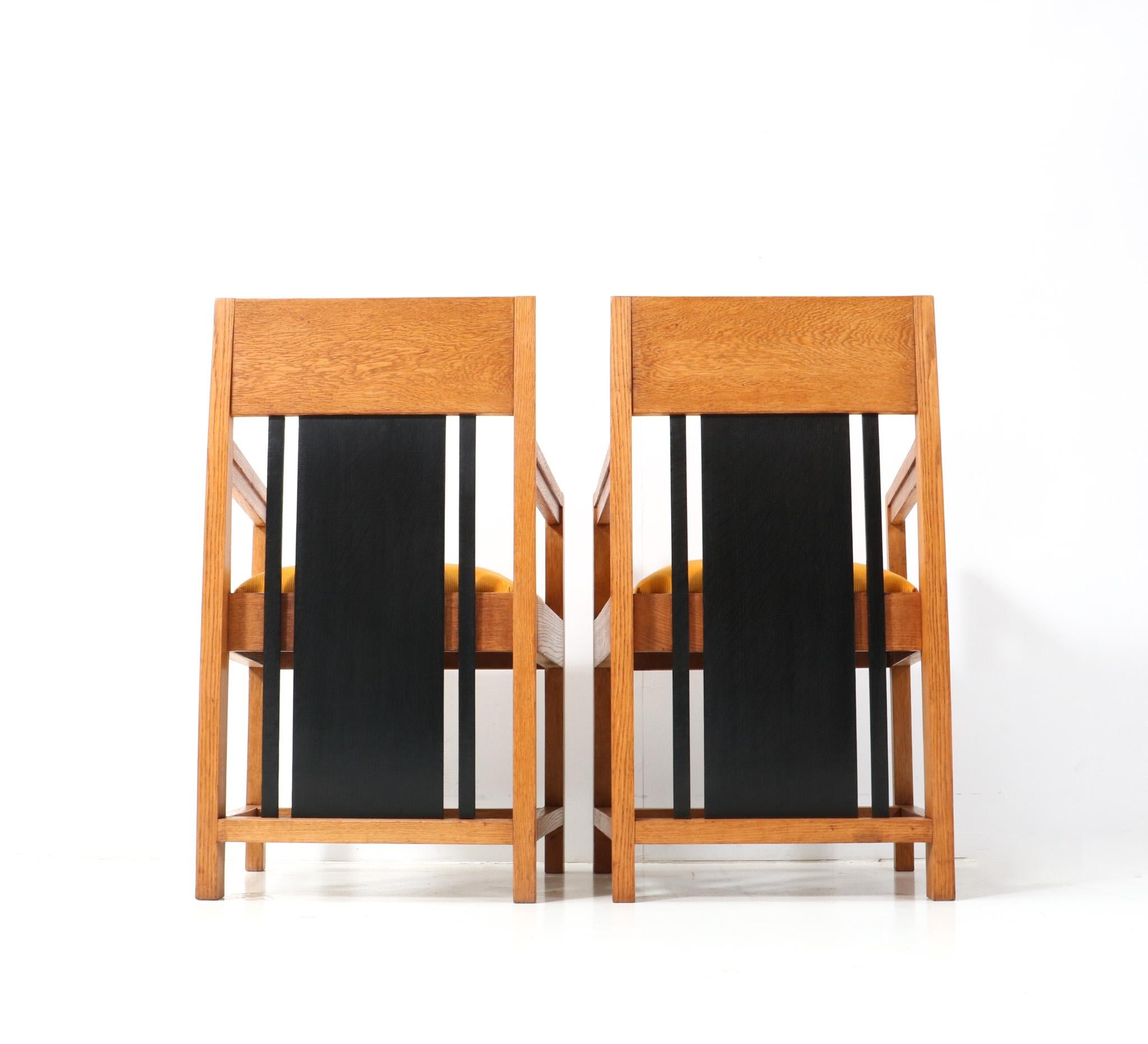 Two Oak Art Deco Modernist High Back  Armchairs by Cor Alons, 1927 For Sale 1