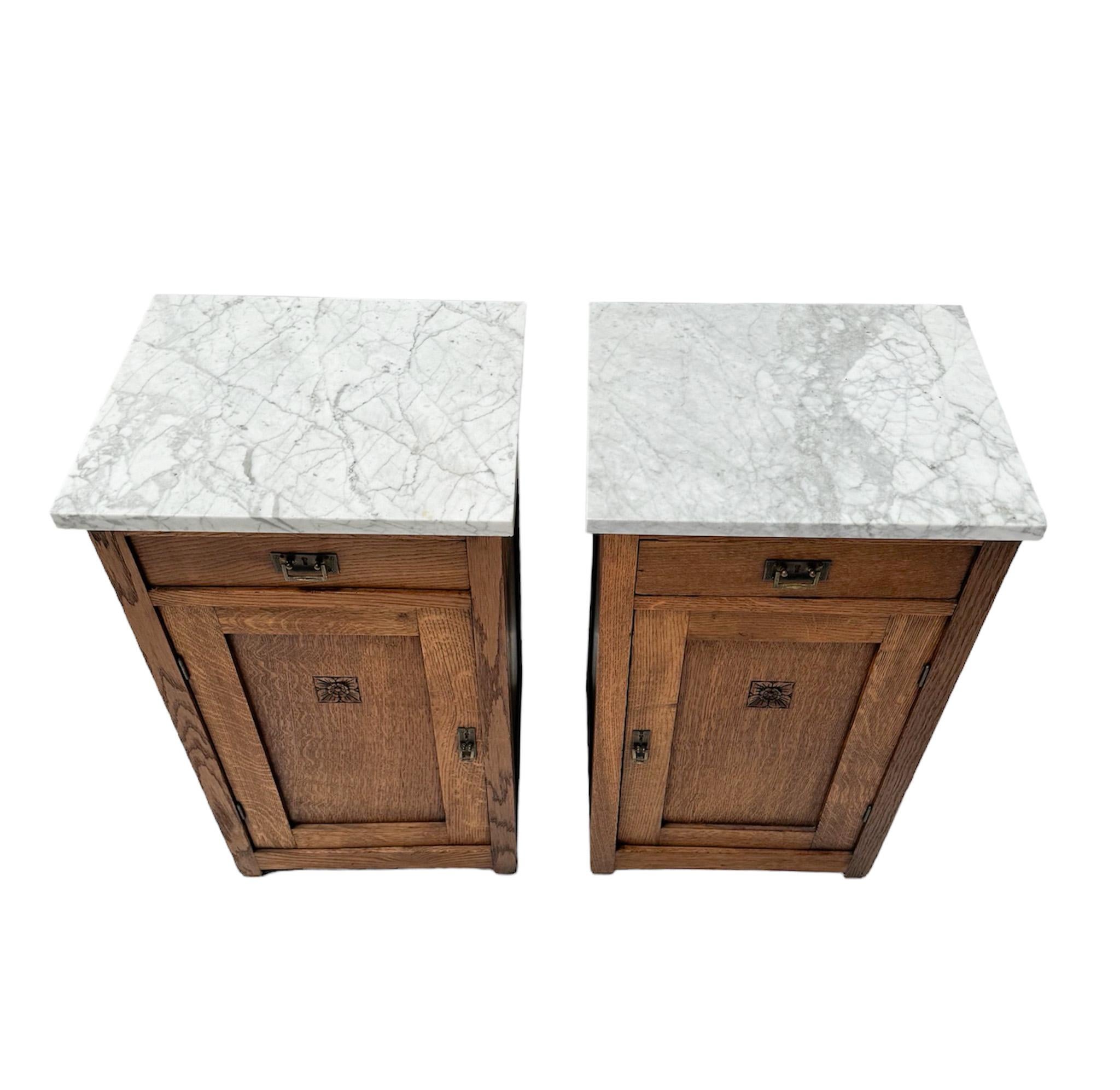 Arts and Crafts Two Oak Arts & Crafts Art Nouveau Nightstands or Bedside Tables, 1900s