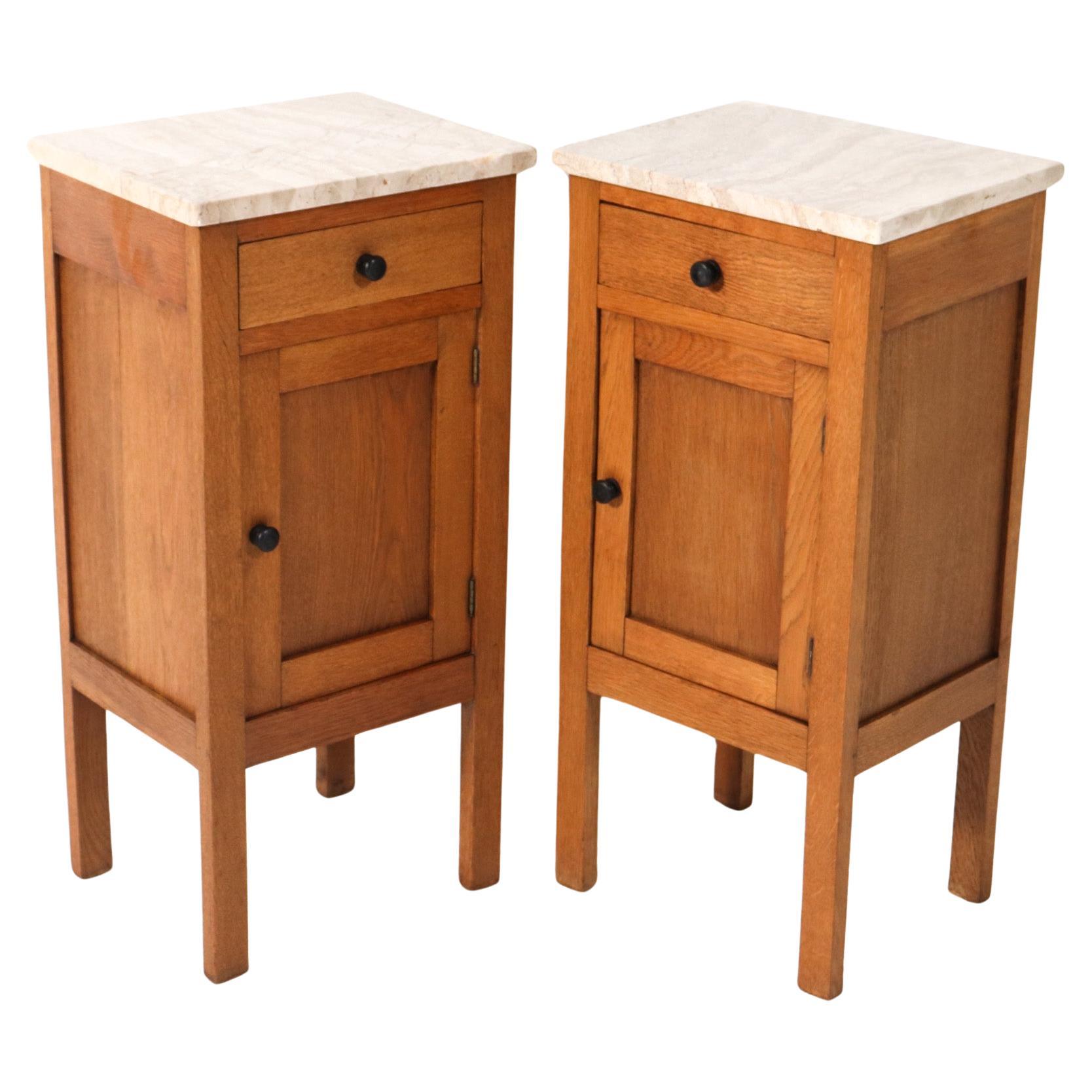 Two Oak Arts & Crafts Art Nouveau Nightstands or Bedside Tables, 1900s For Sale
