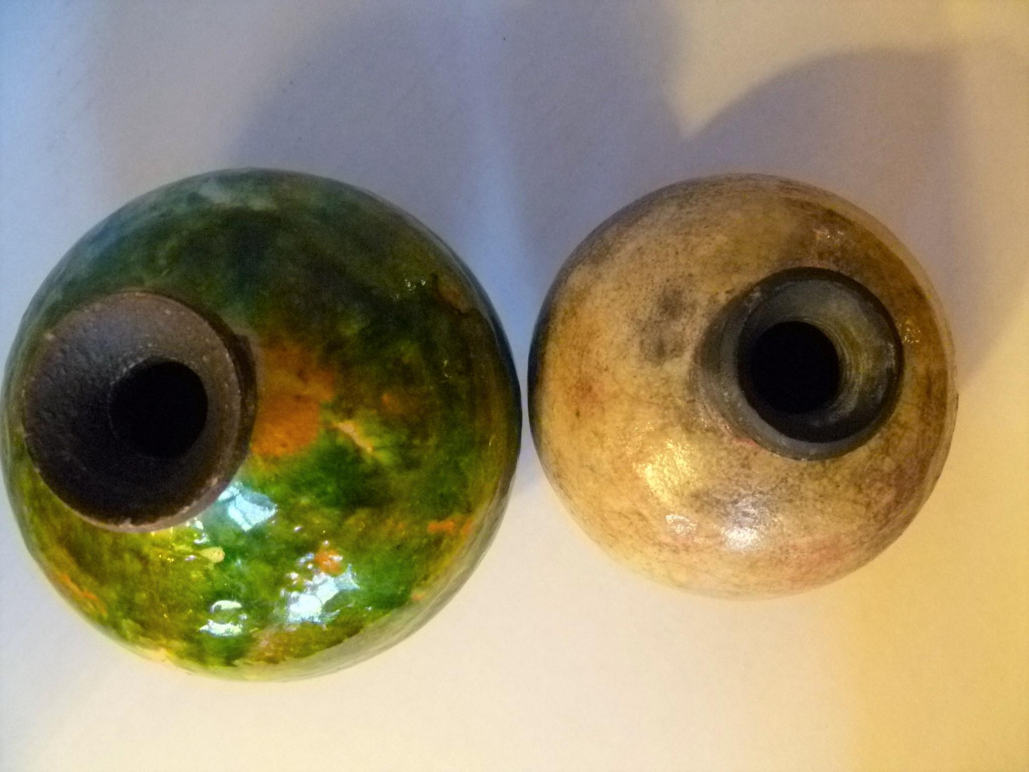 Two Organic Modern  E. Jensen Studio Pottery Bulbous Vessels, 1960s 2