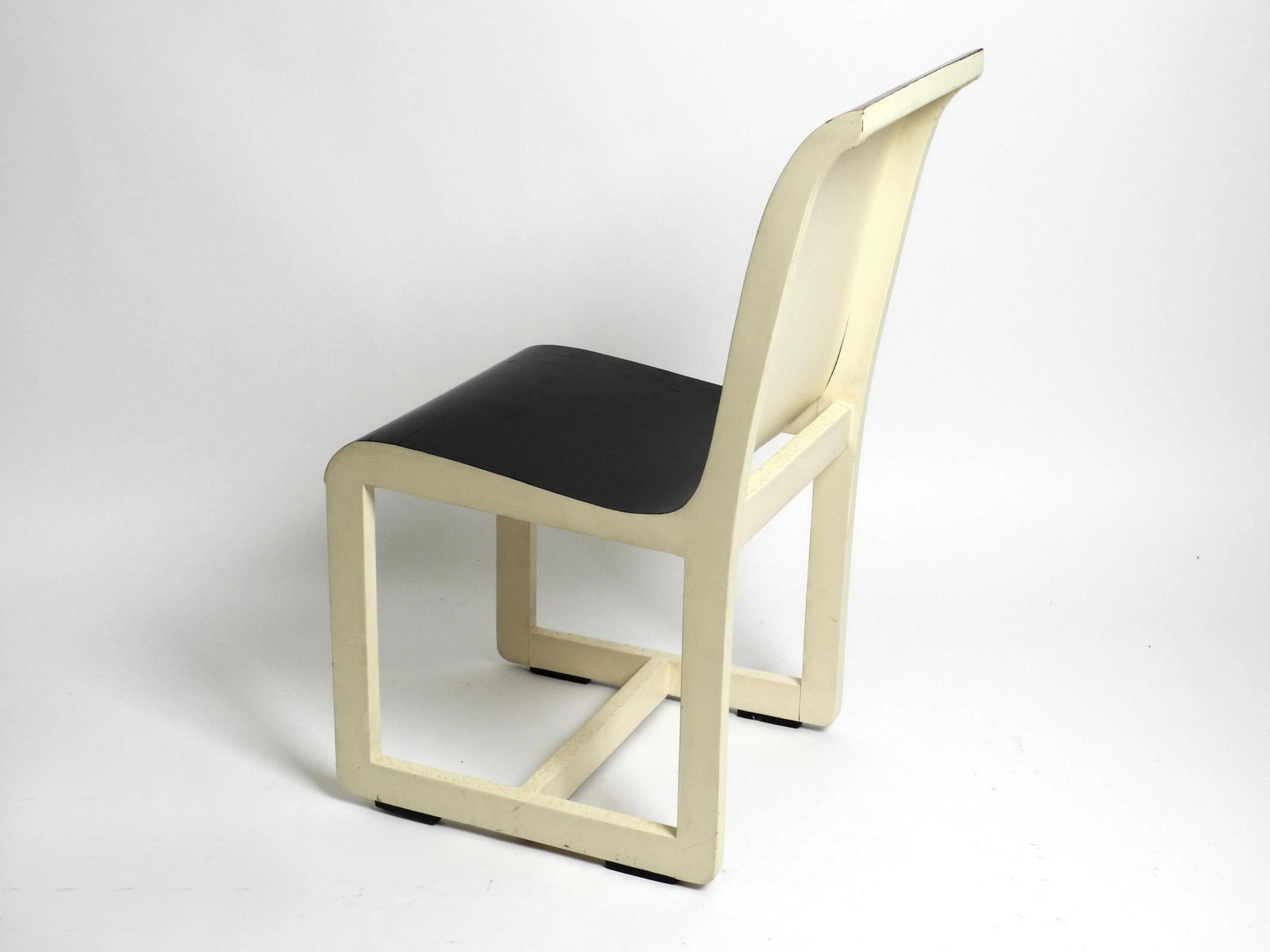 Deux chaises en bois originales des années 1930 réalisées par le célèbre étudiant du Bauhaus Peter Keler en vente 8