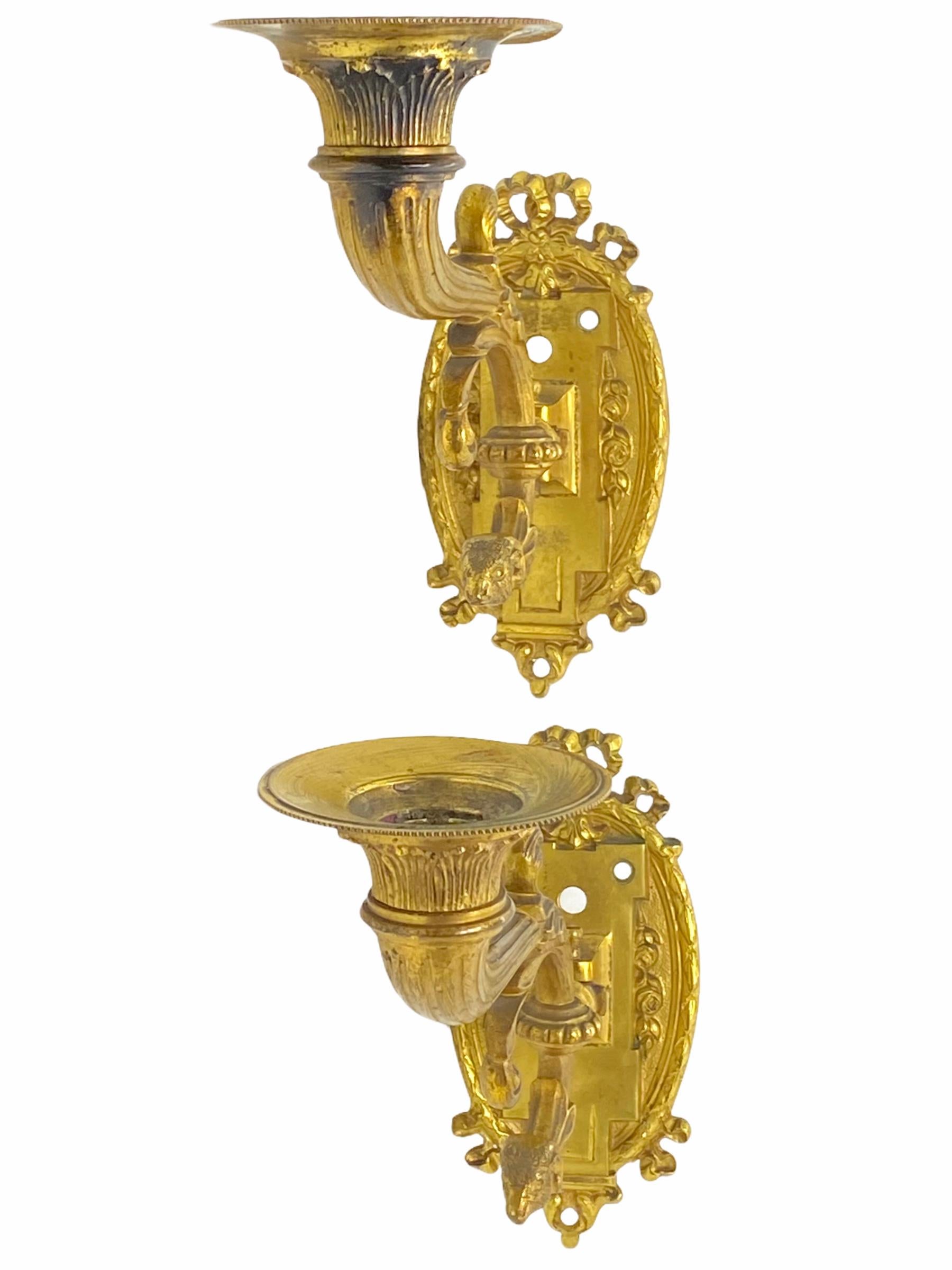 Two Original Bronze Neoclassical Candle Sconce for a Piano / Wall, France, 1850s For Sale 1