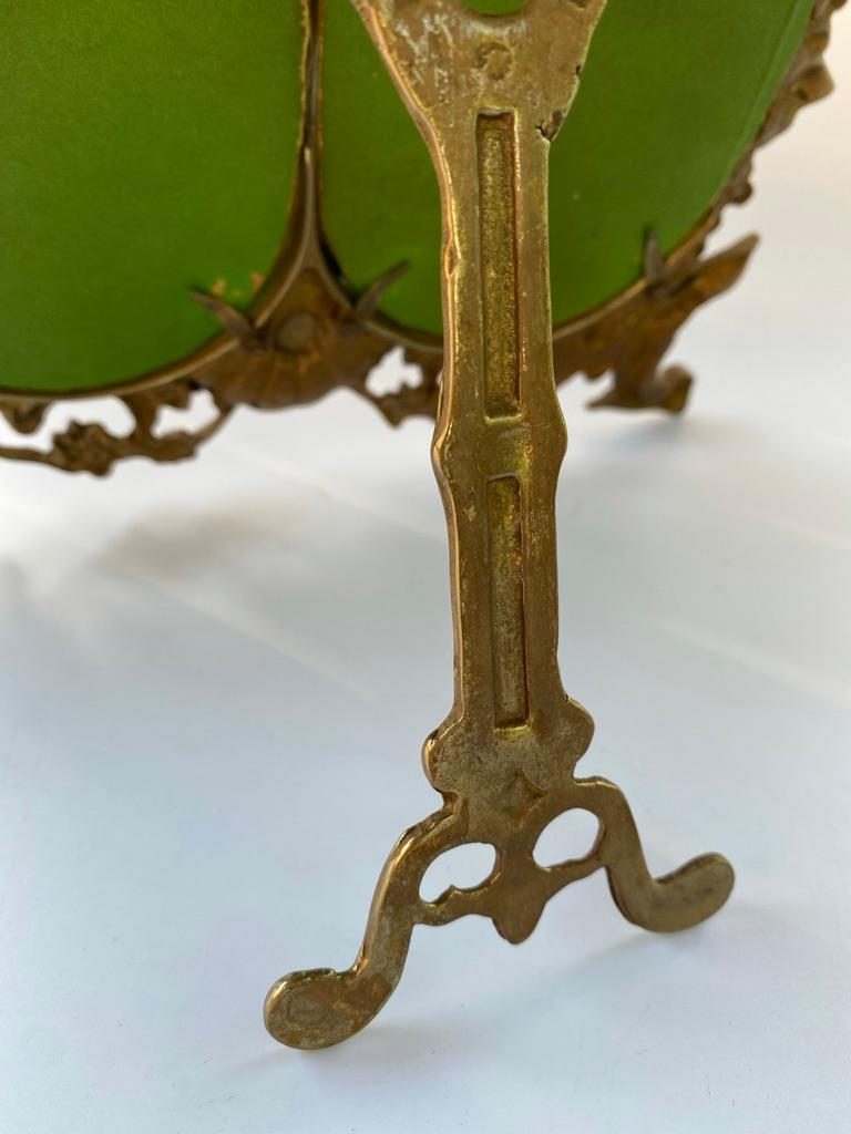 Two ornate double oval picture frames with easel back stand, 1920, France For Sale 6