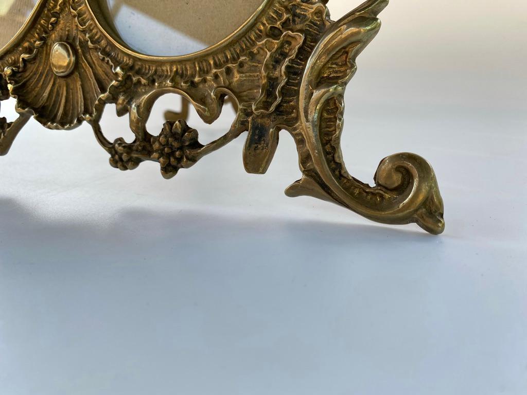 Two ornate double oval picture frames with easel back stand, 1920, France For Sale 1