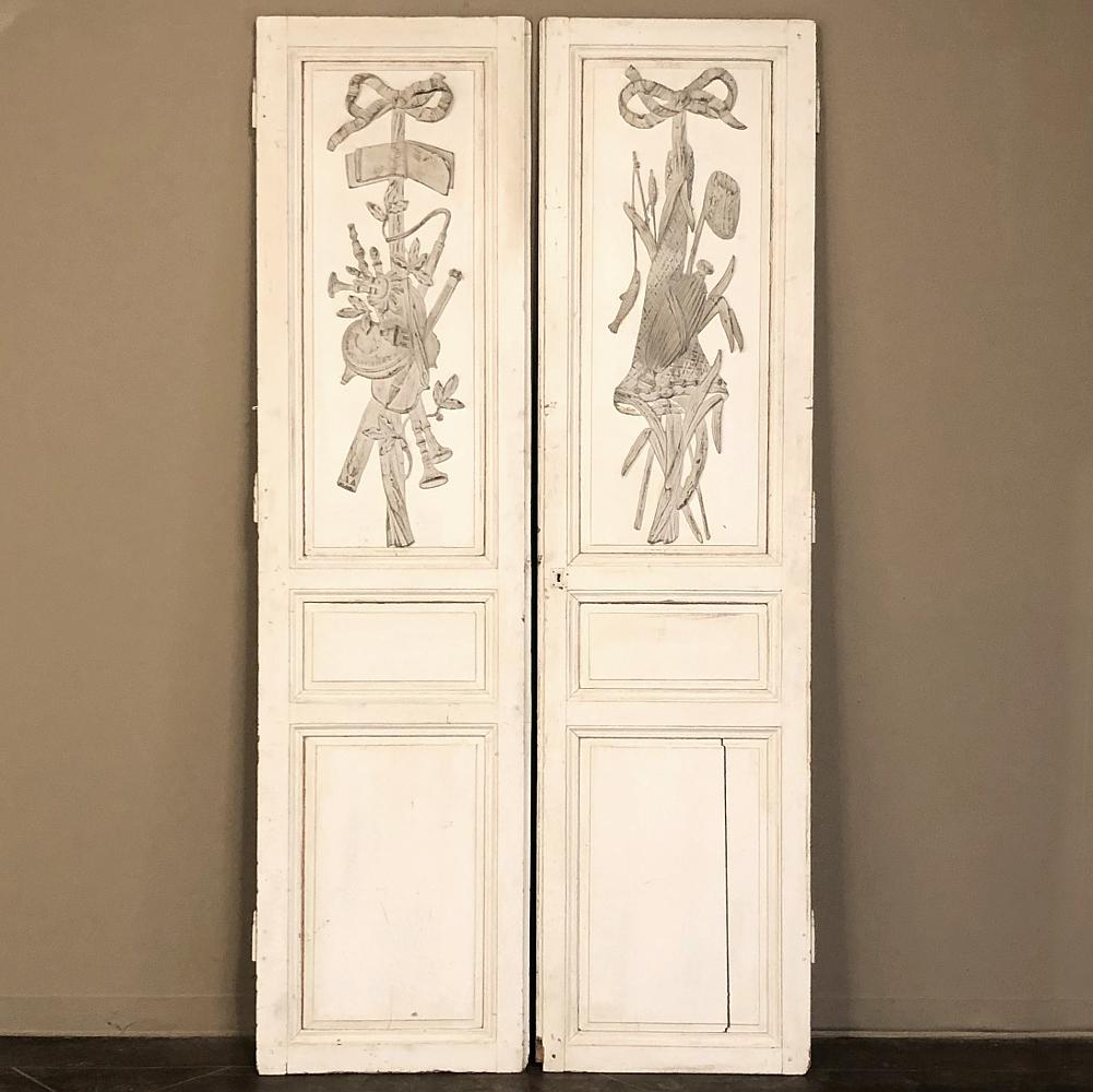 Zwei Paar französische bemalte Innentüren im Louis-XVI-Stil des 19. Jahrhunderts im Zustand „Gut“ im Angebot in Dallas, TX