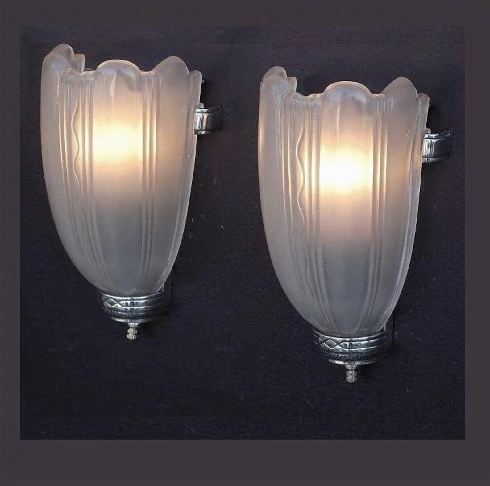 3 Pair Deco Streamline Sconces, c.1930, priced per pair.  Vintage lights In Good Condition For Sale In Prescott, US