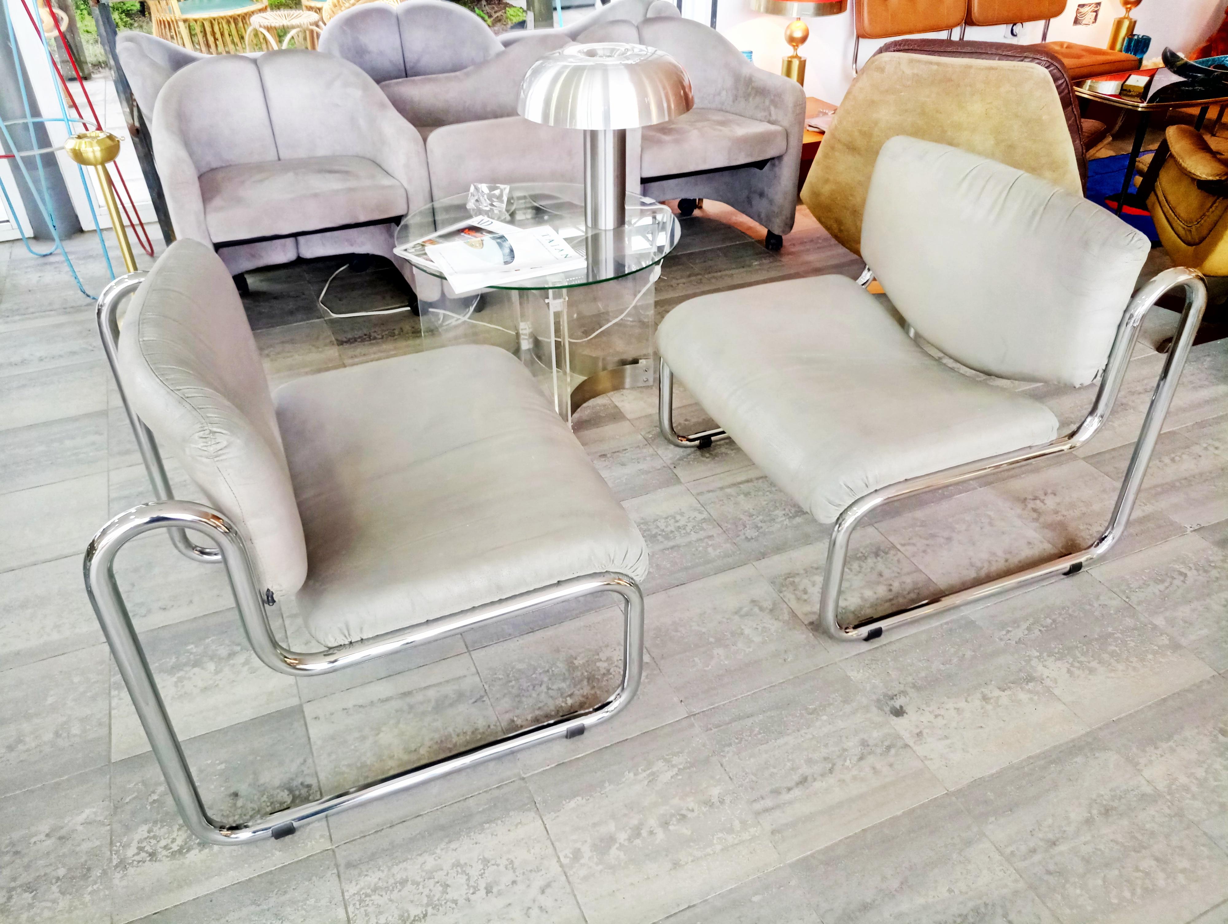 Two Pair of Gray Leather Lounge Armchairs, Italy, 1970 5