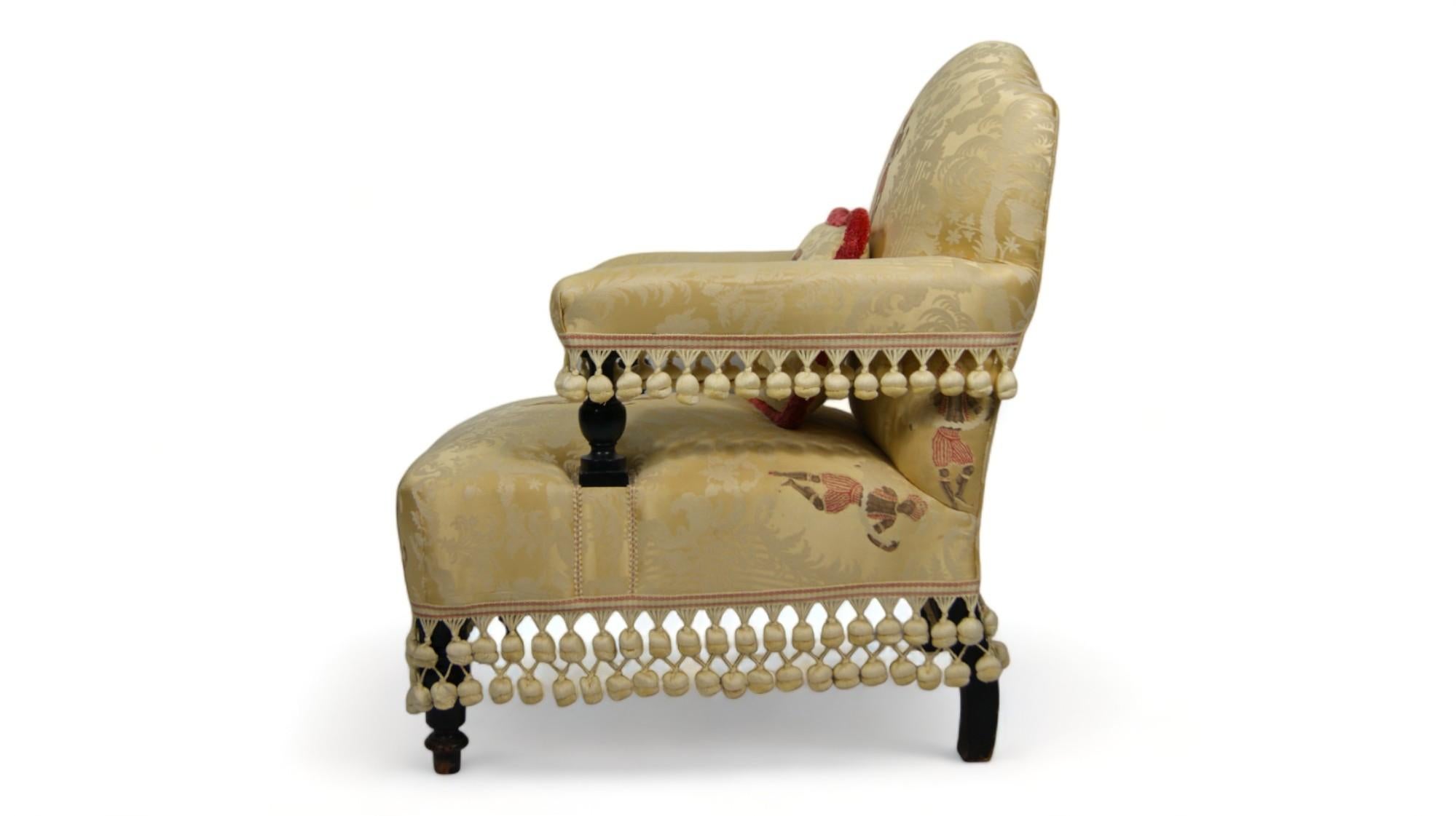 19th Century Pair of Two Victorian Armchairs For Sale