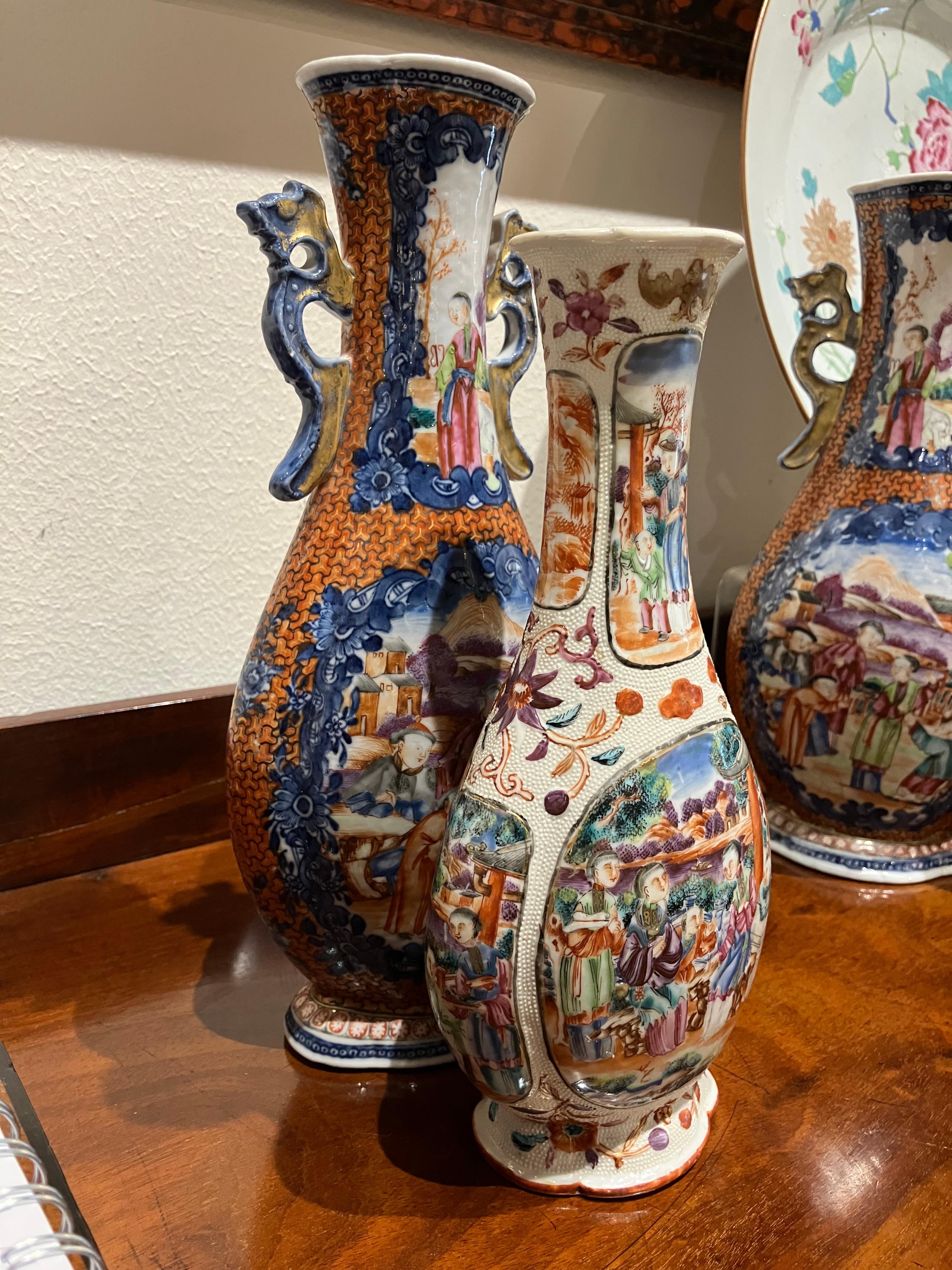 Two Pairs, 18th Century Mandarin Pallet Chinese Export Vases in vendita 11