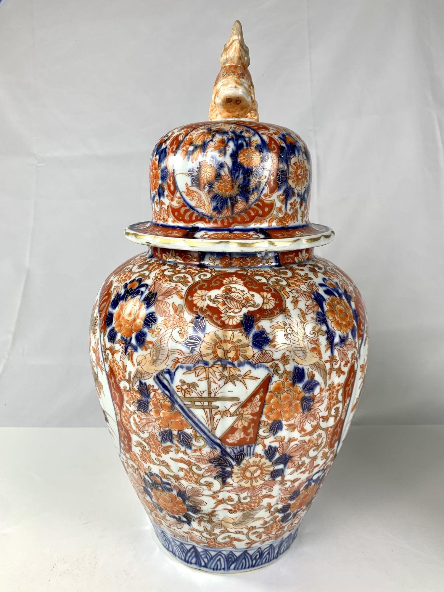 Two Pairs Imari Jars Hand-Painted Porcelain Late 19th Century Meiji Period 1