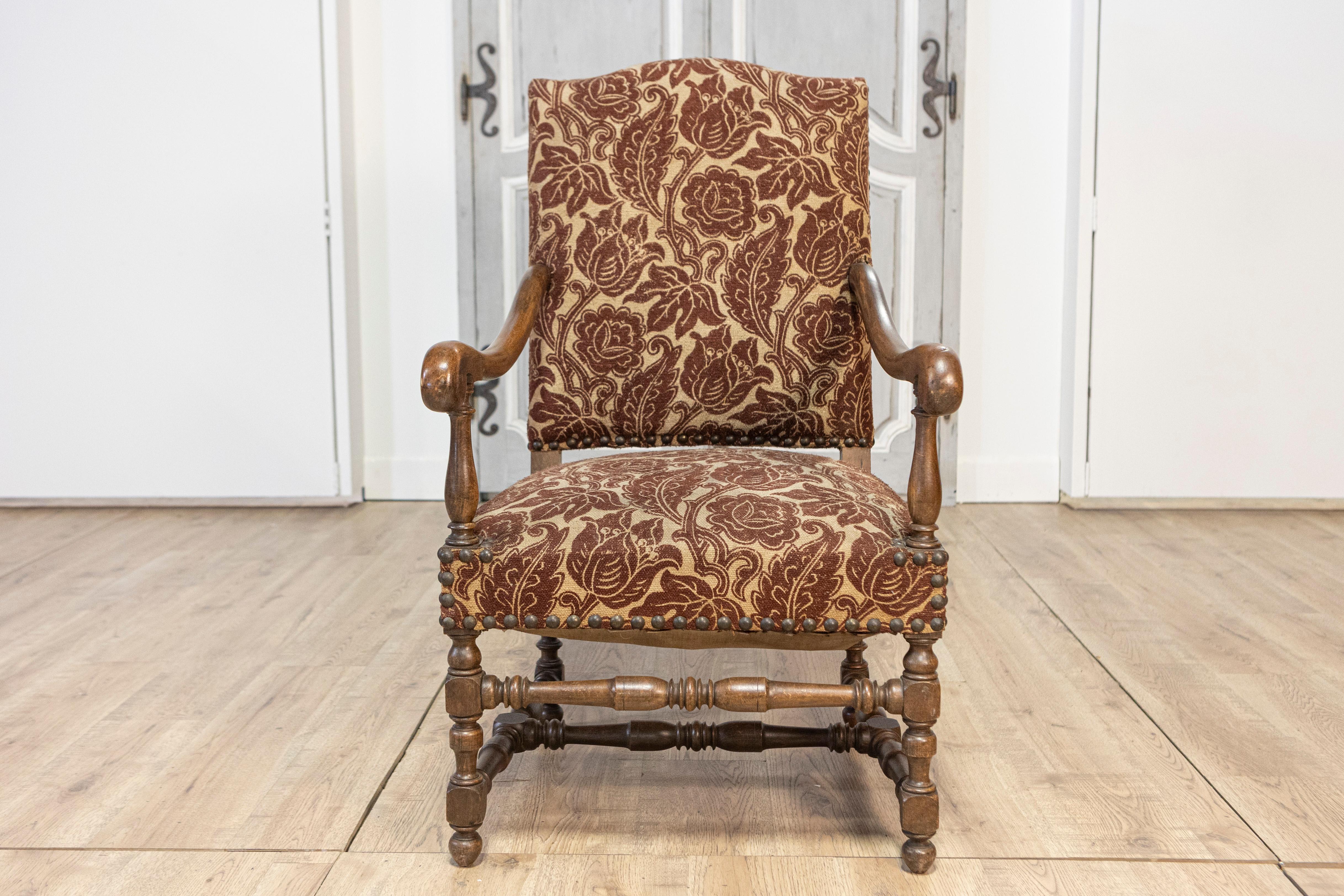 Dos pares de sillones franceses del siglo XX en Bueno estado para la venta en Atlanta, GA