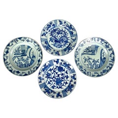 Two Pairs of Blue and White Chinese Porcelain Dishes 18th Century