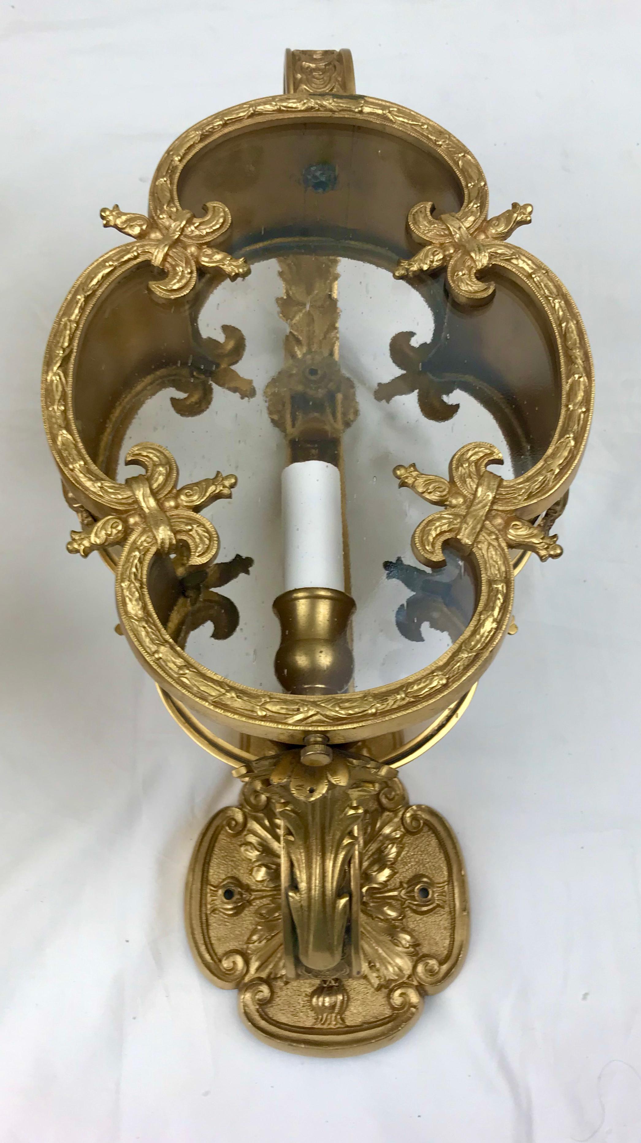 Paar Bronze venezianischen Stil Wandlaternen oder Wandleuchter (Belle Époque) im Angebot