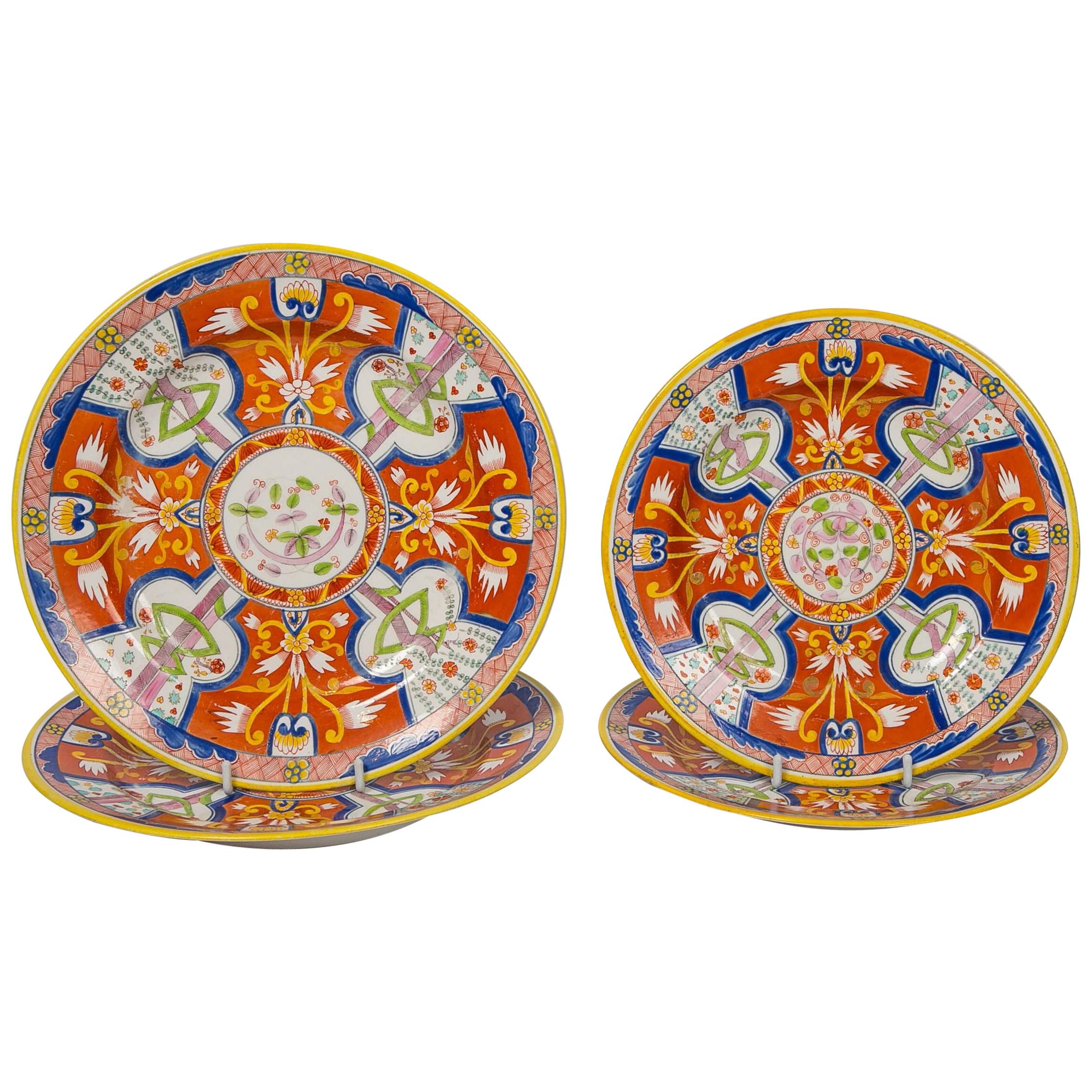 Two Pairs of Dollar Pattern Plates Spode Made in England, circa 1820