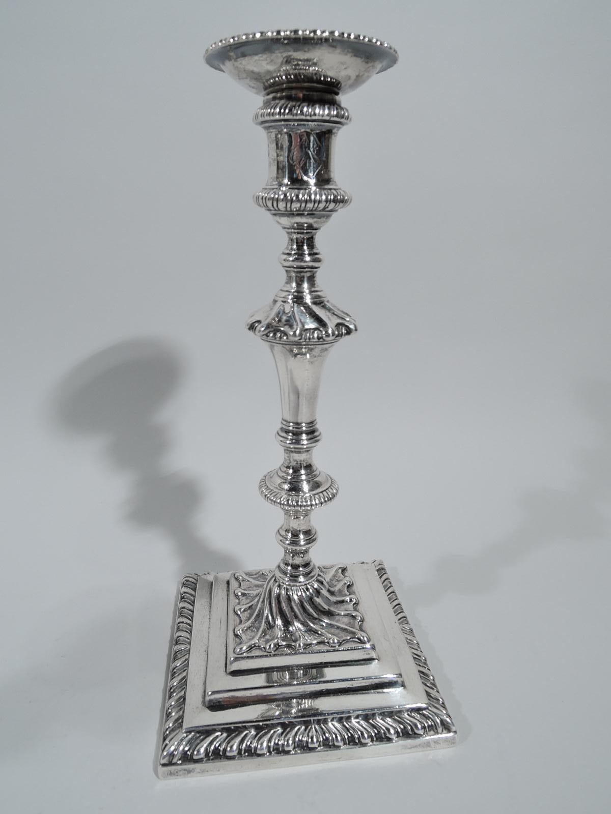 Two Pairs of English Georgian Sterling Silver Candlesticks In Excellent Condition In New York, NY