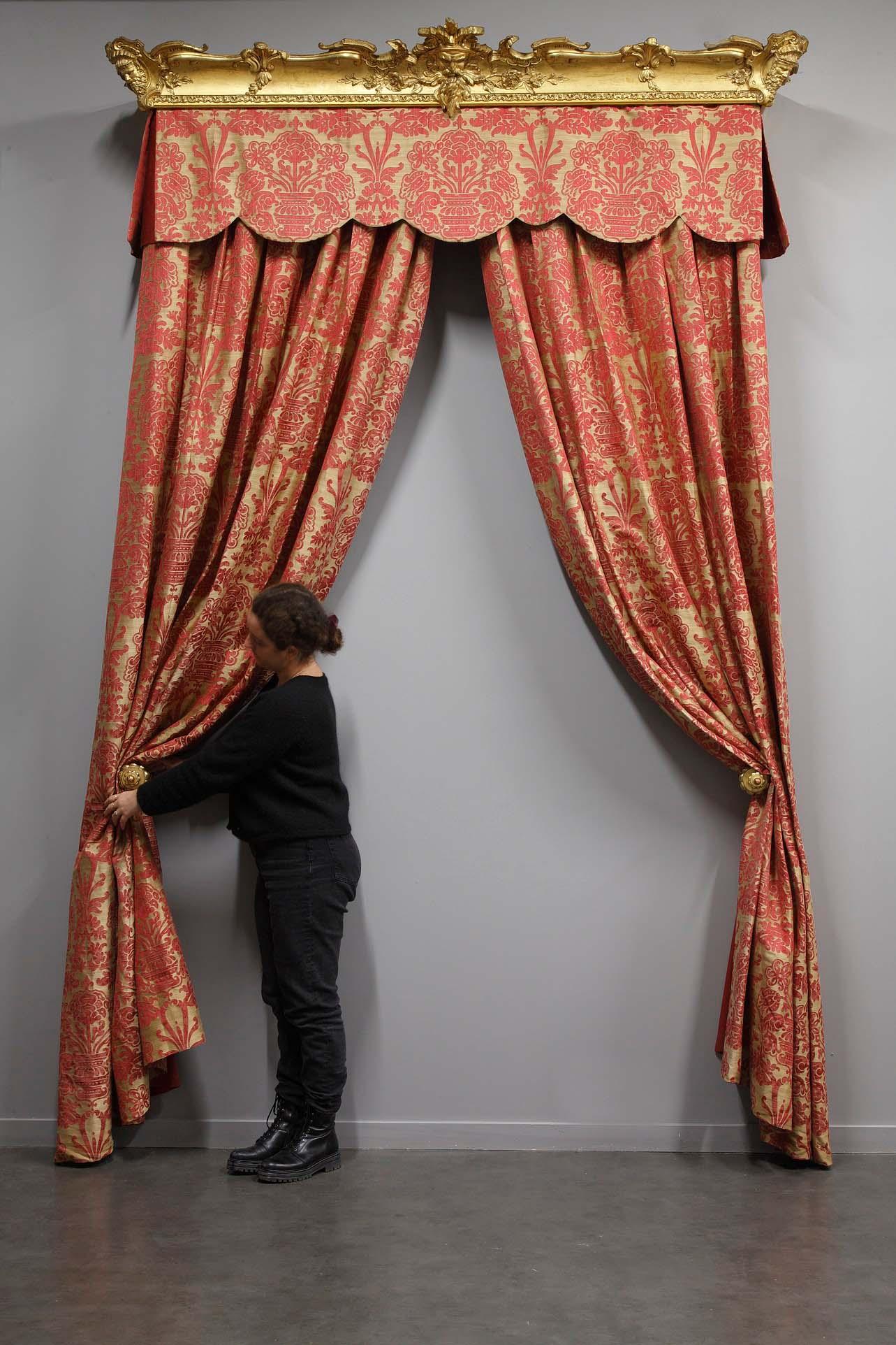 Two Pairs of Fadini-Borghi Curtains and Their Valances Topped by a Gilded Wood 11