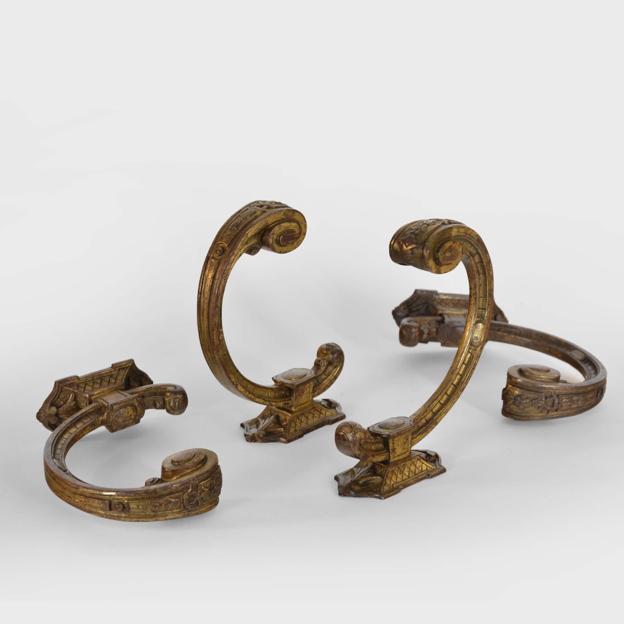 Similoro Due coppie di fermatende in ormolu francese del XIX secolo in vendita