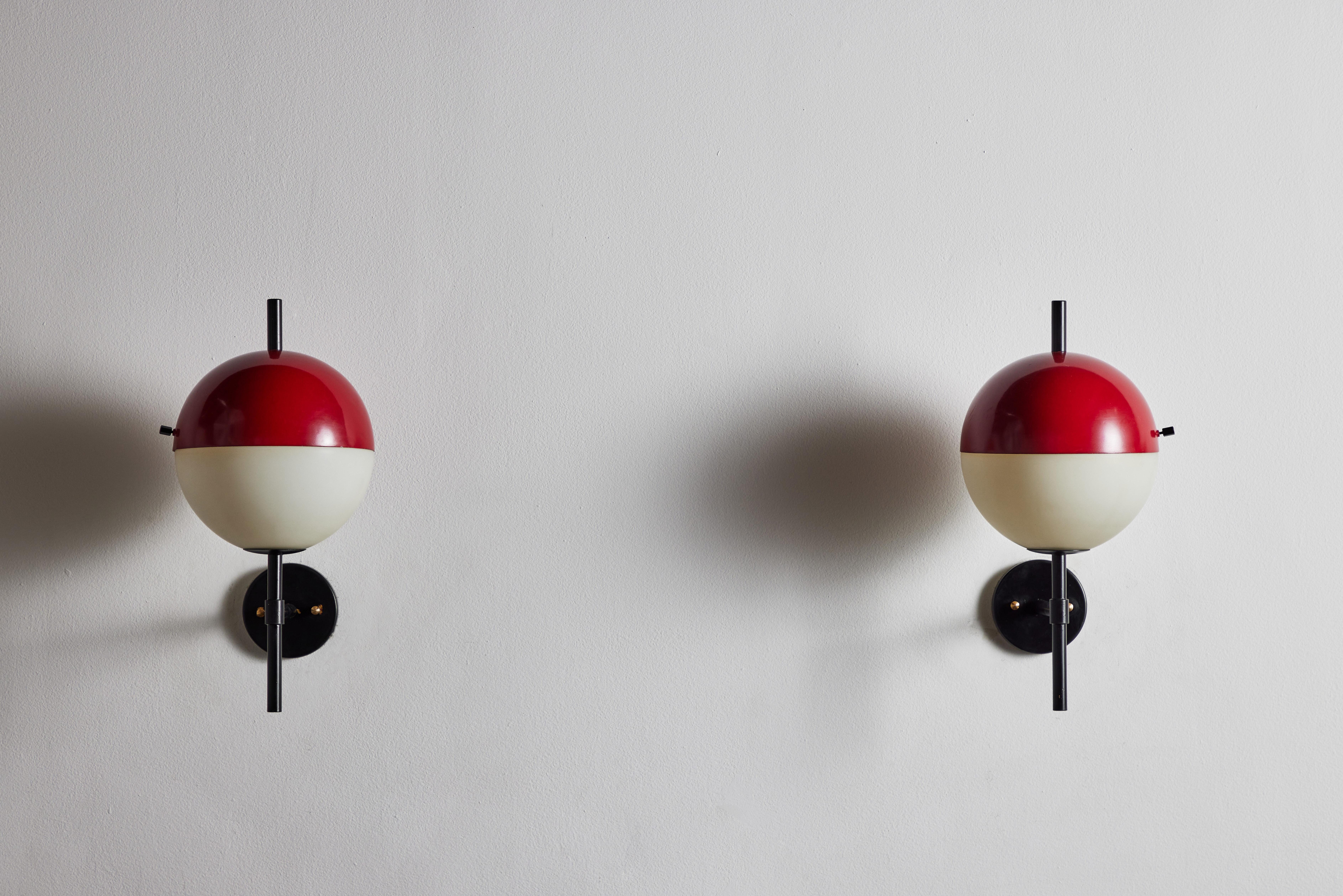 Mid-20th Century One Pair of Model 2071 Sconces by Stilnovo