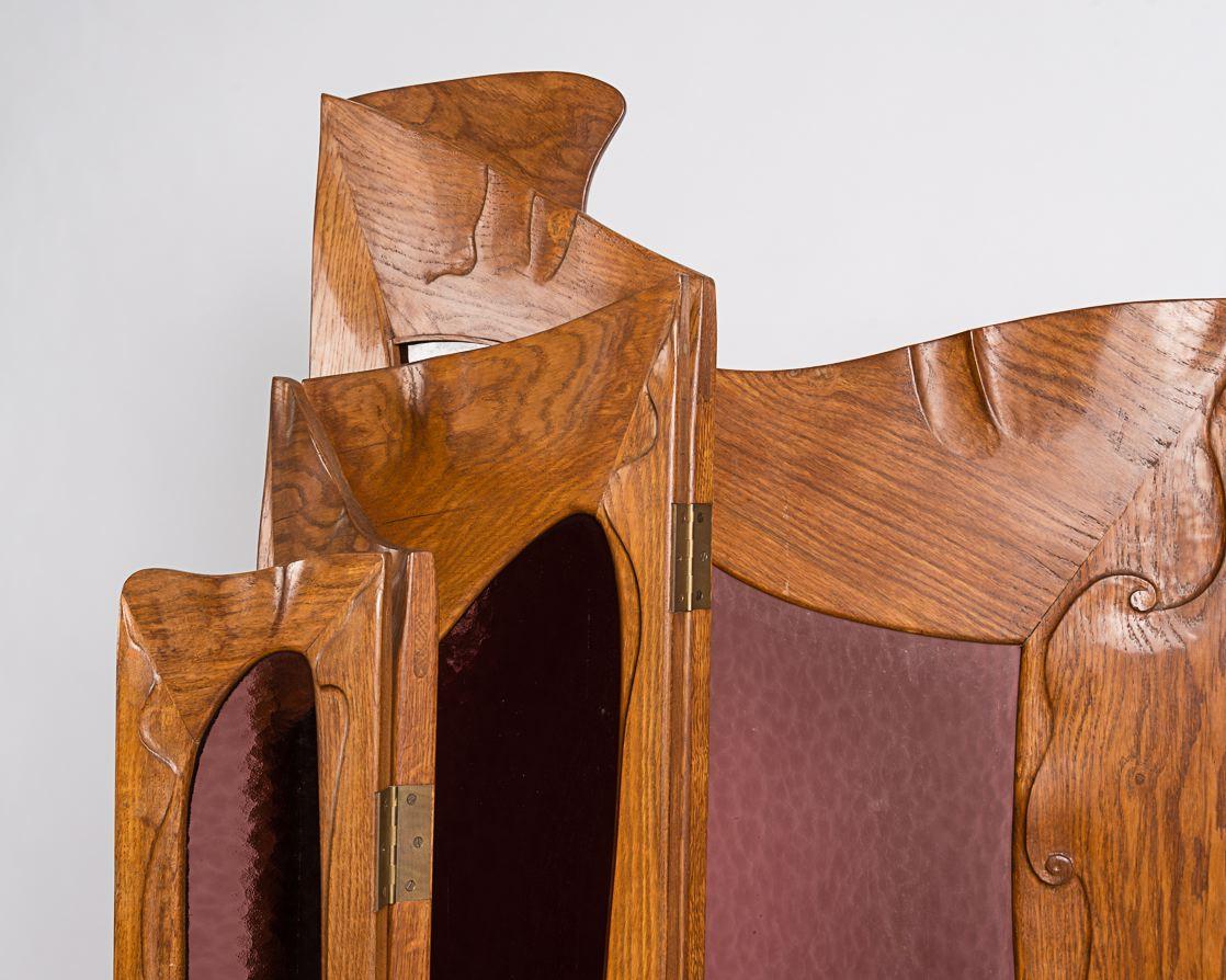 Two Part Folding Screen in the Manner of Antoni Gaudí, Early 20th Century 9