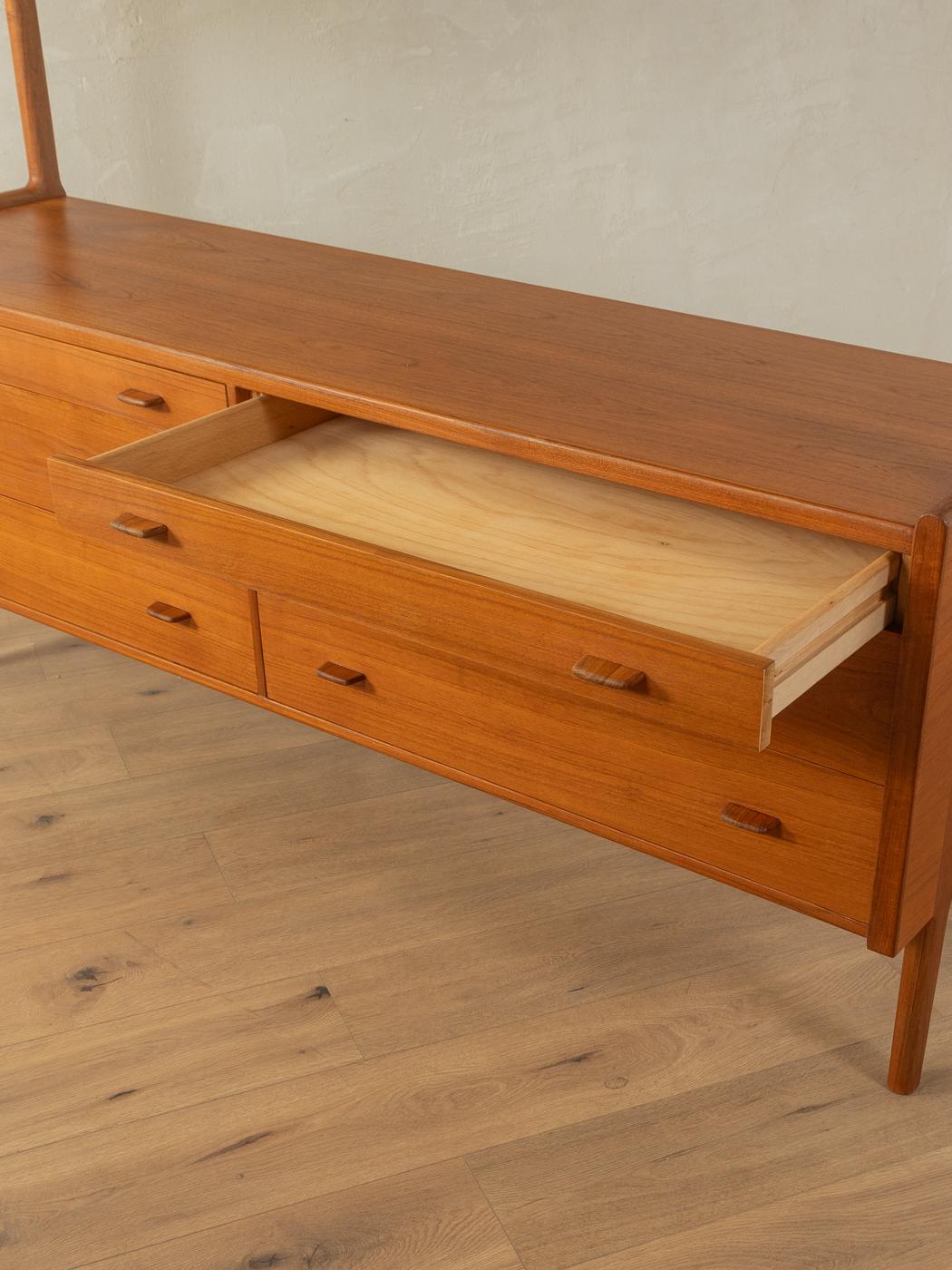 Mid-20th Century Two-Part Highboard 