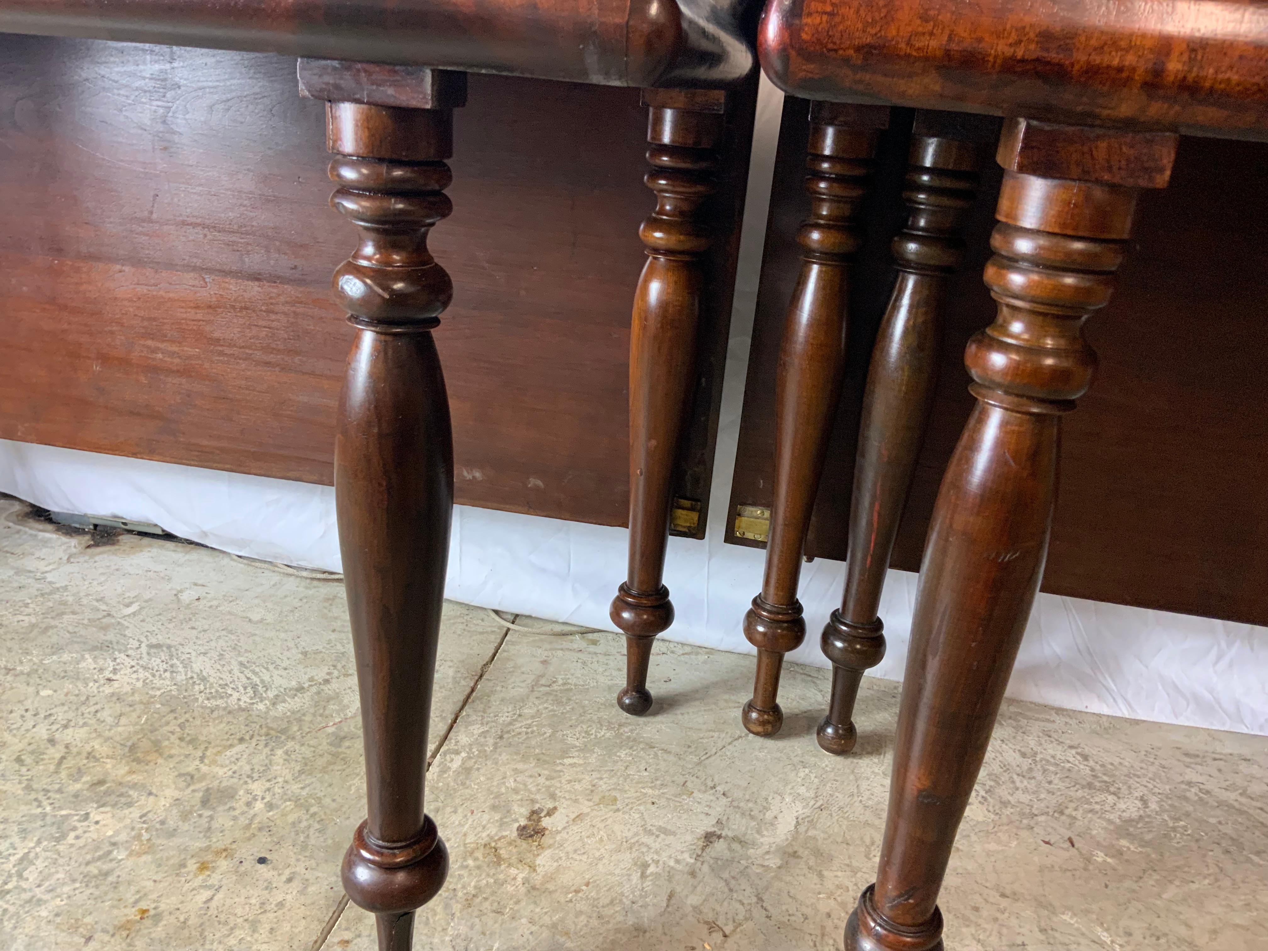 19th Century Two Part Sheraton Cherry Banquet Table For Sale