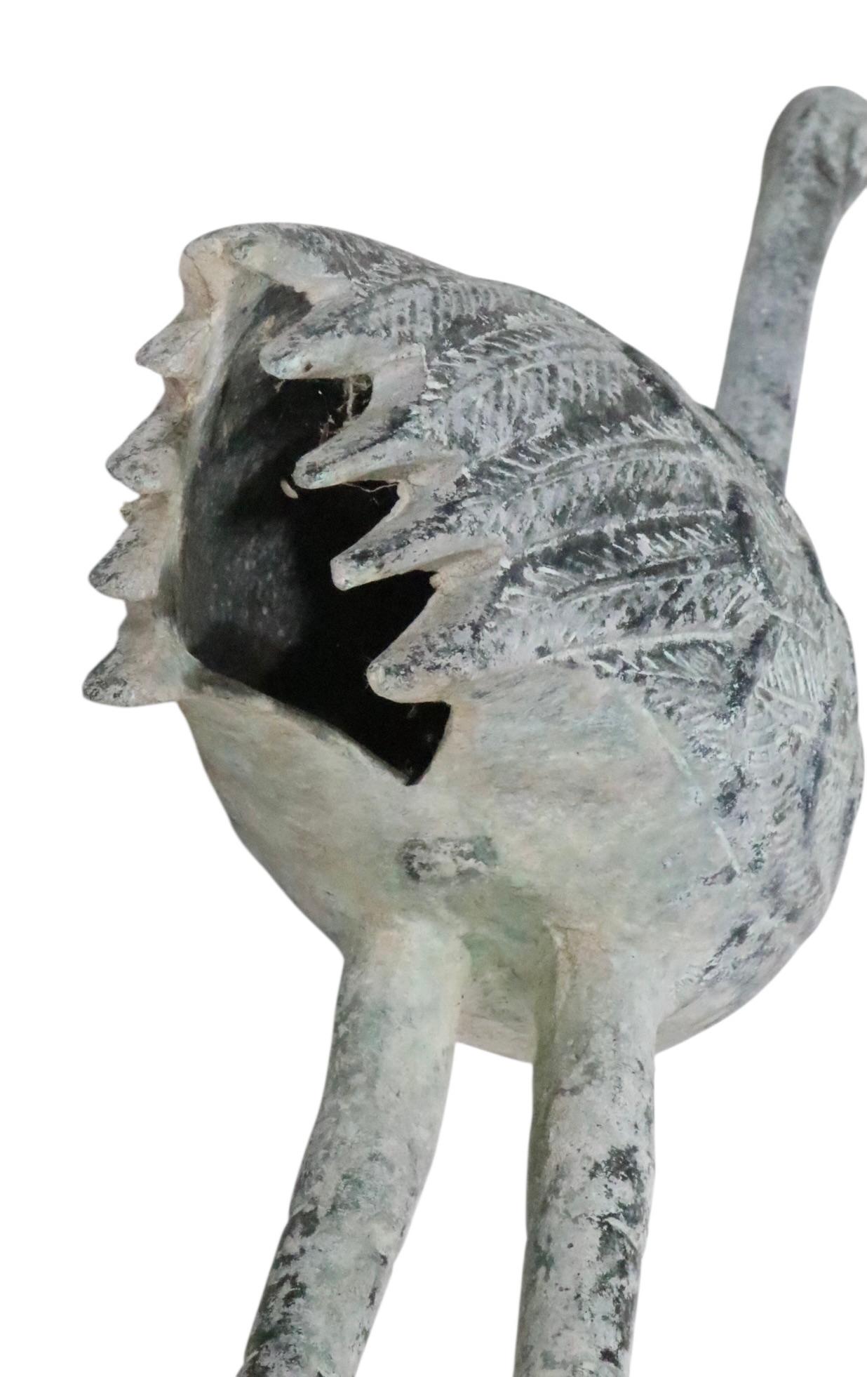 Zwei patinierte Metall Reiher Garten Ornamente im japanischen Stil im Angebot 9