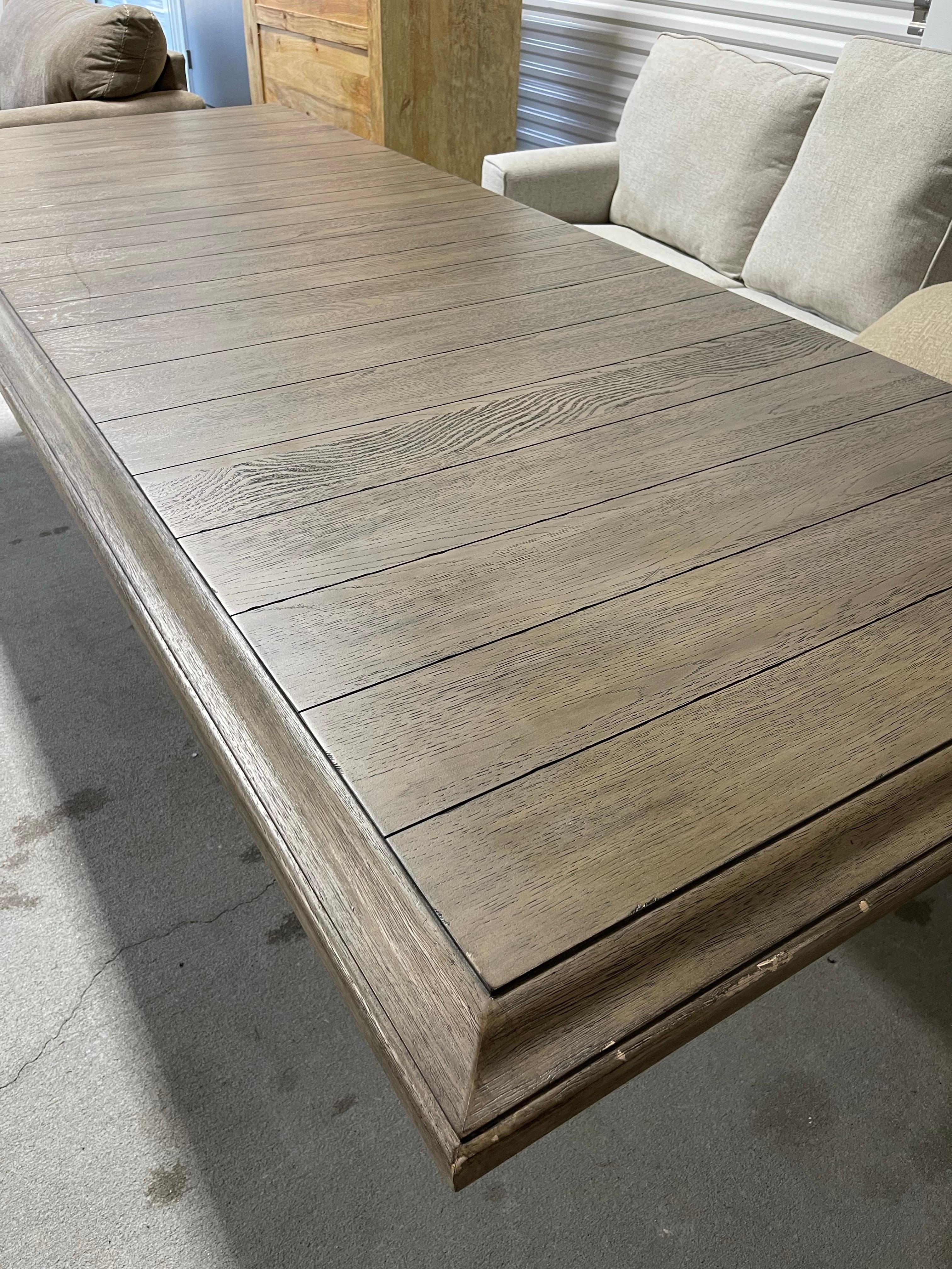 Bois Table de salle à manger à deux piédestaux et plateau amovible, 21e siècle en vente