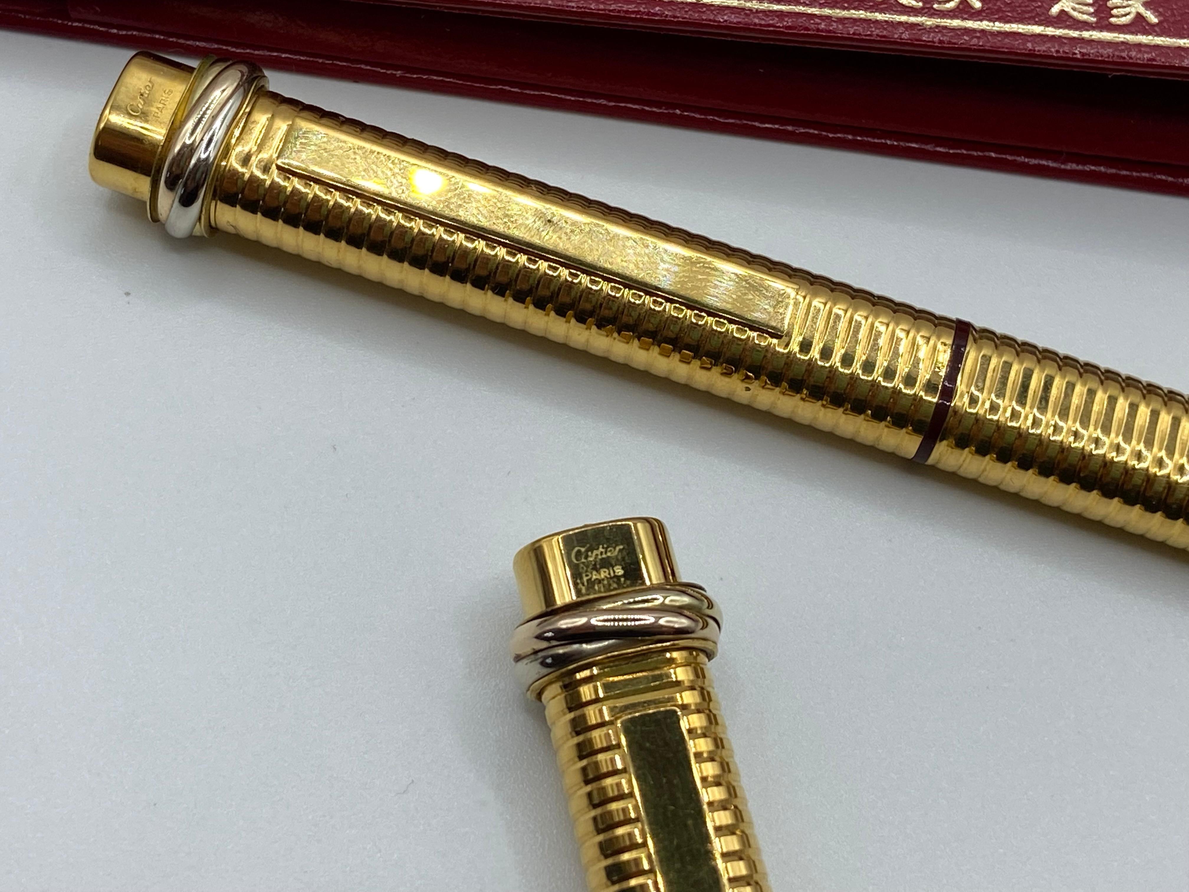 Two Pens, a Fountain Pen and a Roller, Santos by Must de Cartier, 18 Kt Gold Plated 7