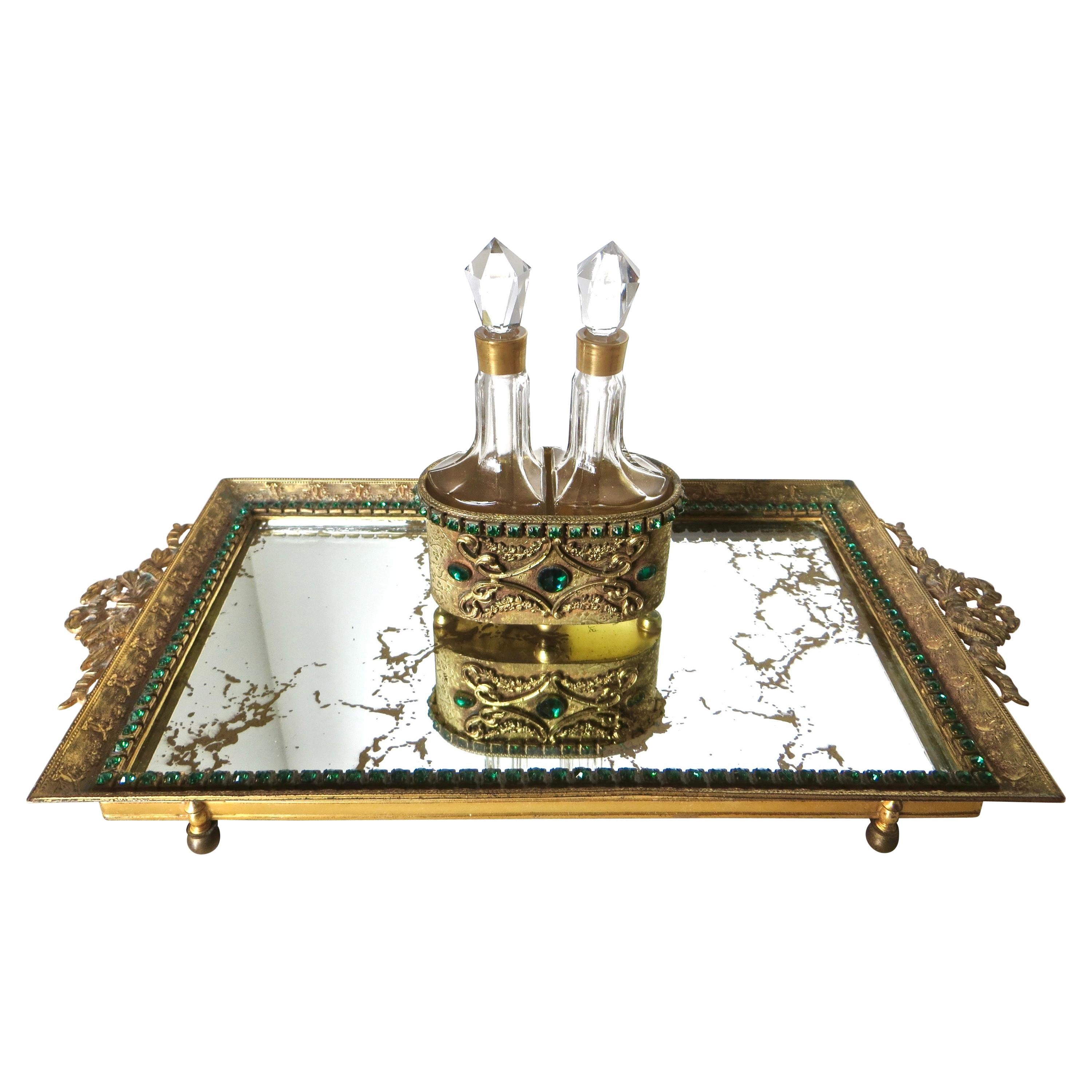 Two Perfume Bottles in Fitted Casket on Decorated Tray by E. & J. Bass, Ca 1900 For Sale