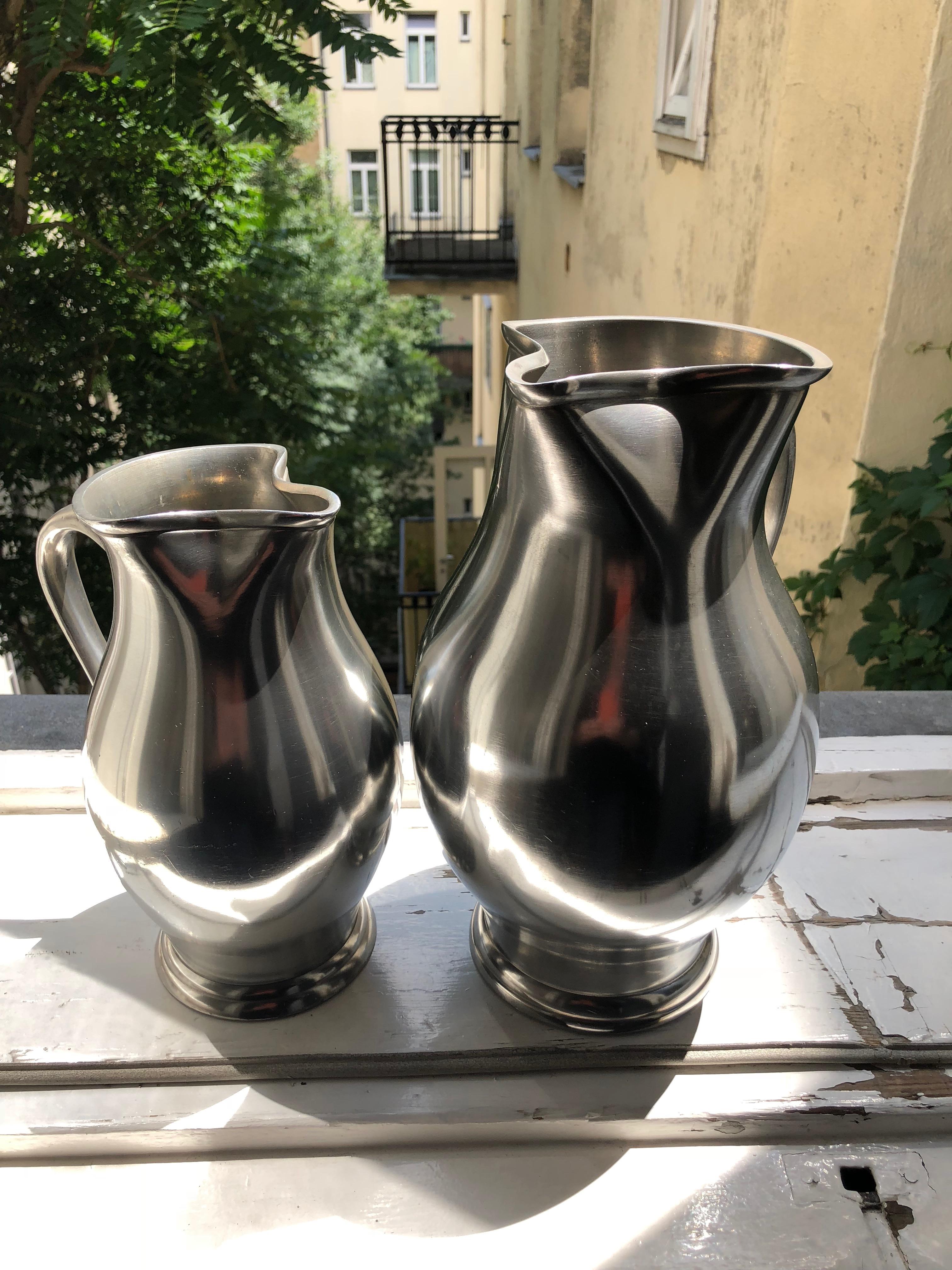 Two Pewter Wine Jugs from the Wiener Zin Manufacture Dated 1837 For Sale 6