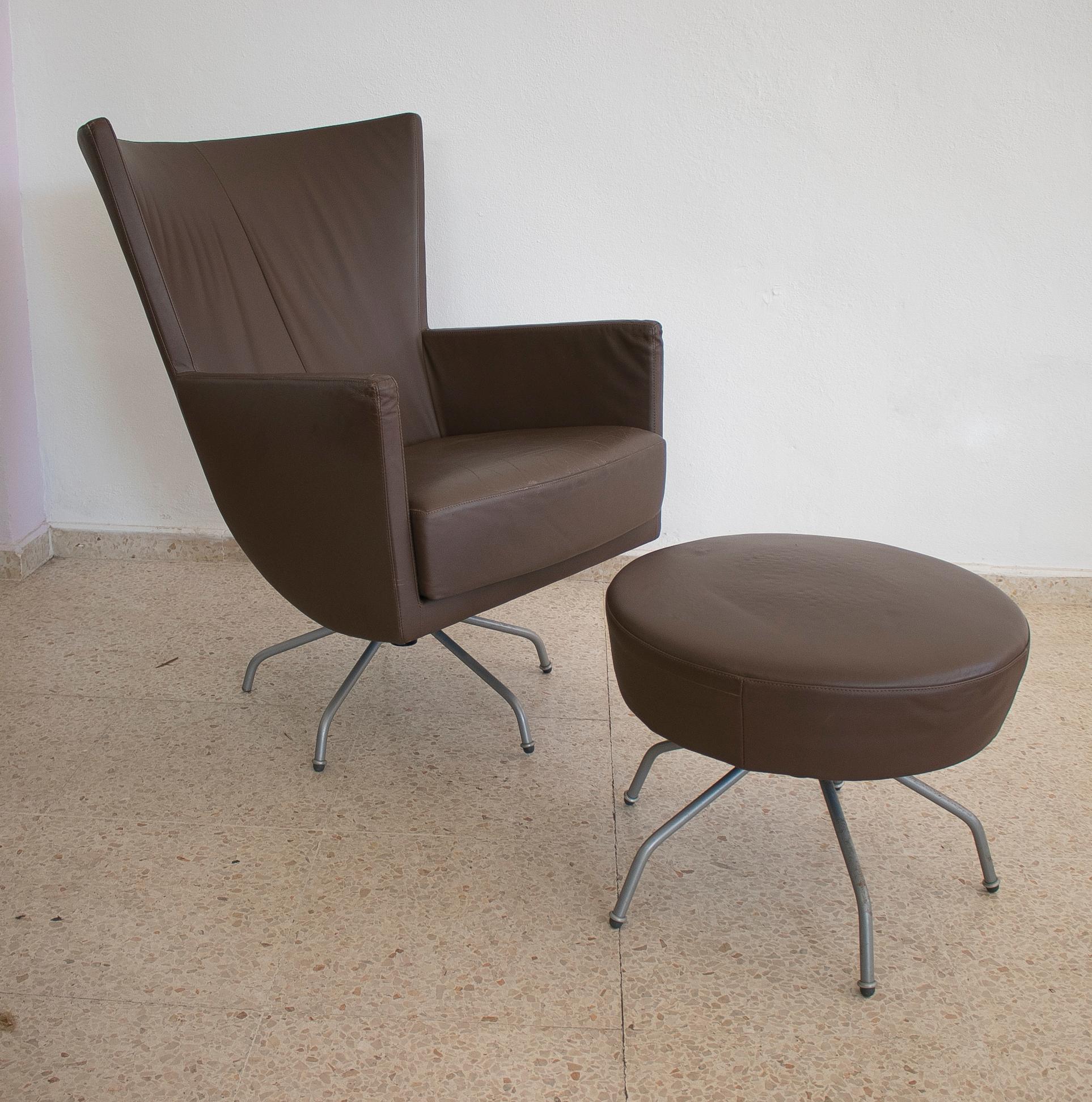 Fauteuil deux pièces en cuir italien des années 1970 avec houppette.