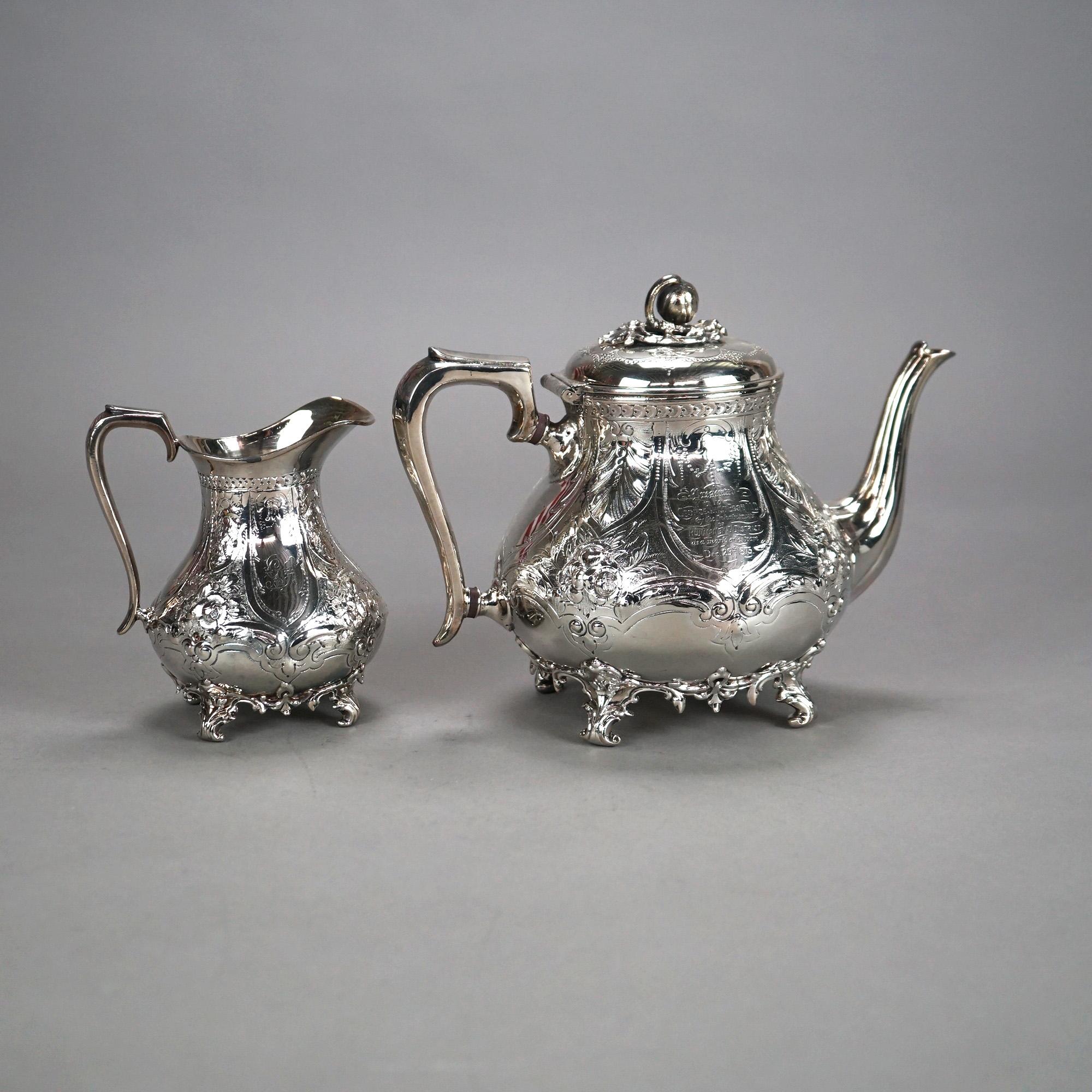 Juego de té antiguo de dos piezas con pie plateado C1890 Chapado en plata en venta