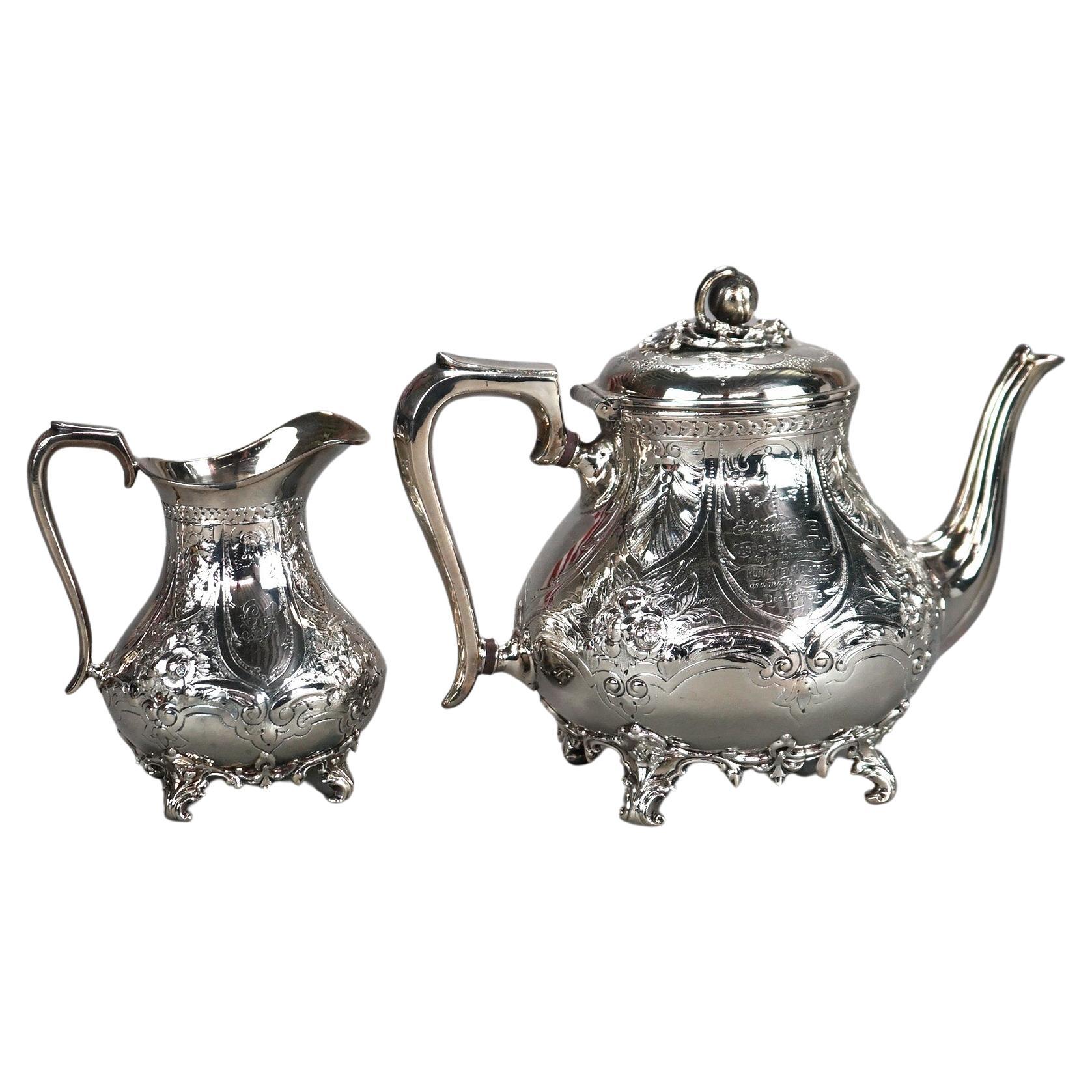 Juego de té antiguo de dos piezas con pie plateado C1890