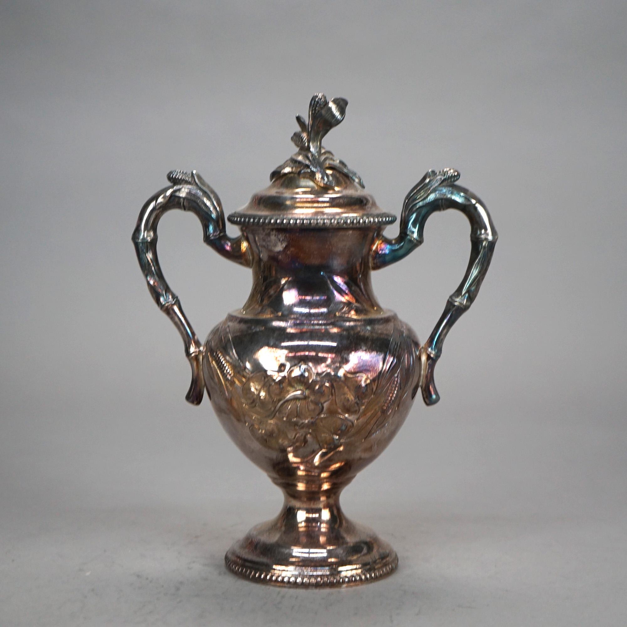 Set da tè antico in argento placcato in due pezzi C1890 In condizioni buone in vendita a Big Flats, NY