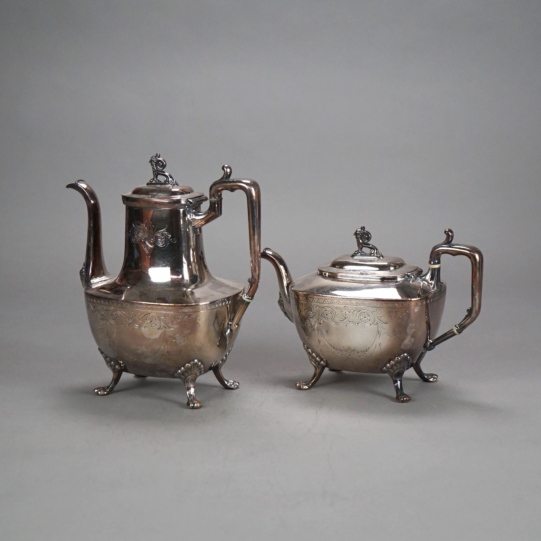 Juego de Té Antiguo Figurado de Dos Piezas con Pies de Garra y Plateado C1890 en venta 1