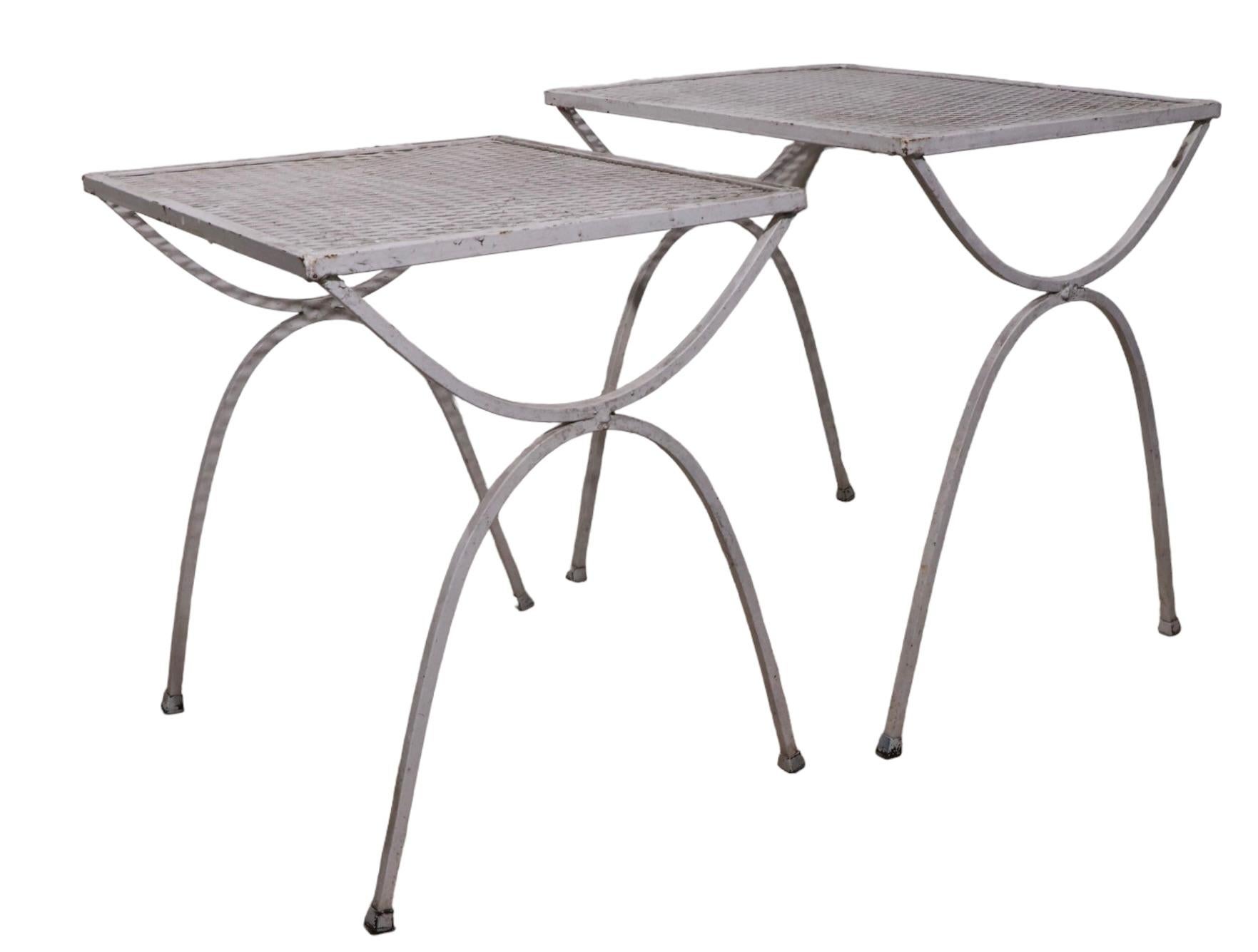 Two Piece Garden Patio Poolside Nesting Tables by Salterini 2 Sets Available In Good Condition For Sale In New York, NY